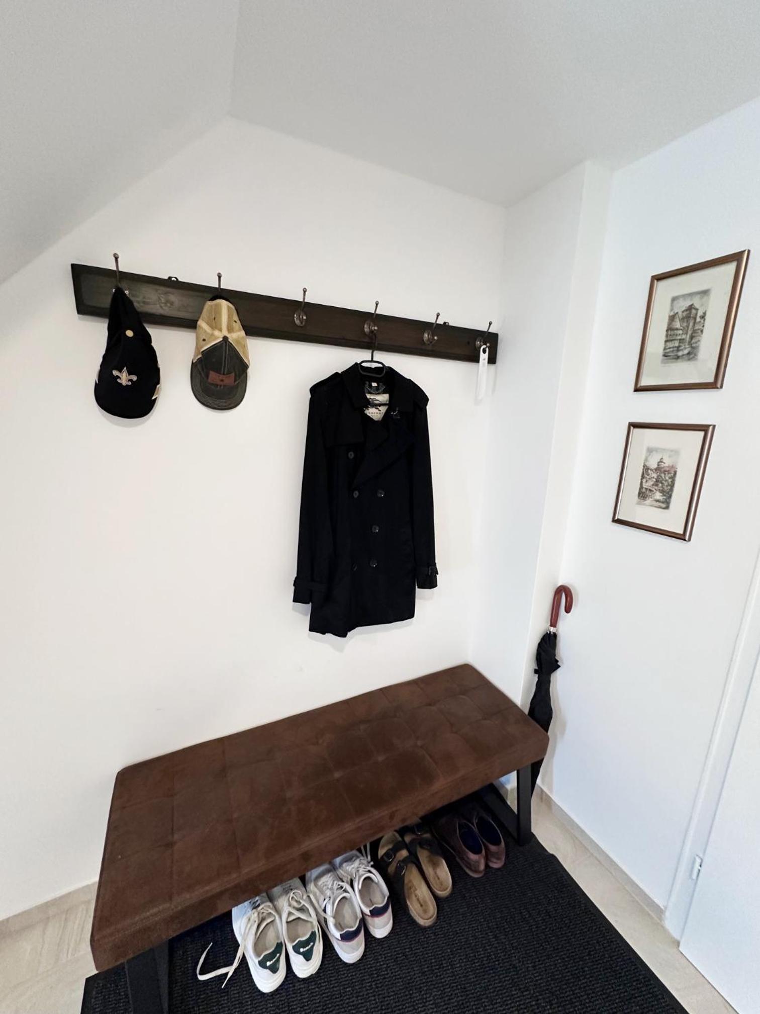 Modernes Bauernhaus - 3 Schlafzimmer, Kamin, Wohnzimmer, Küche, Bad