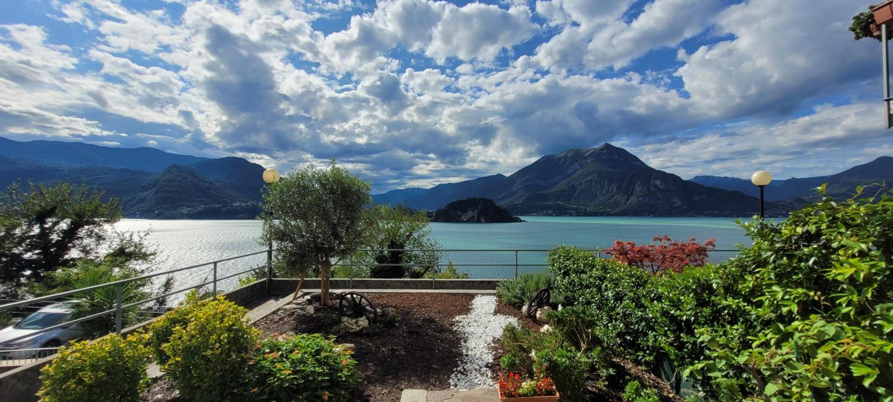 The terrace on Como Lake - Varenna Pino view 3