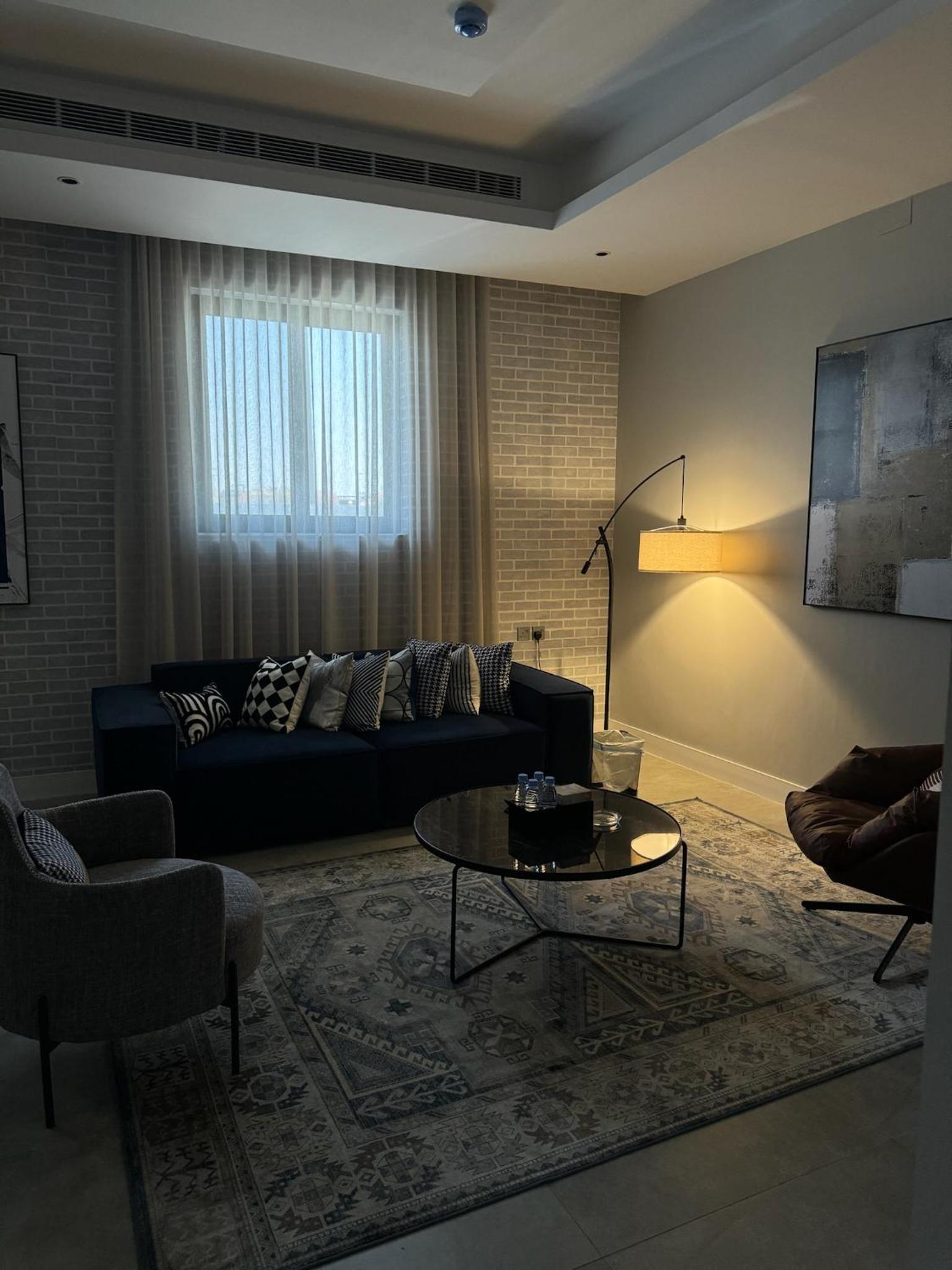 Cadee Living - Al Nakheel