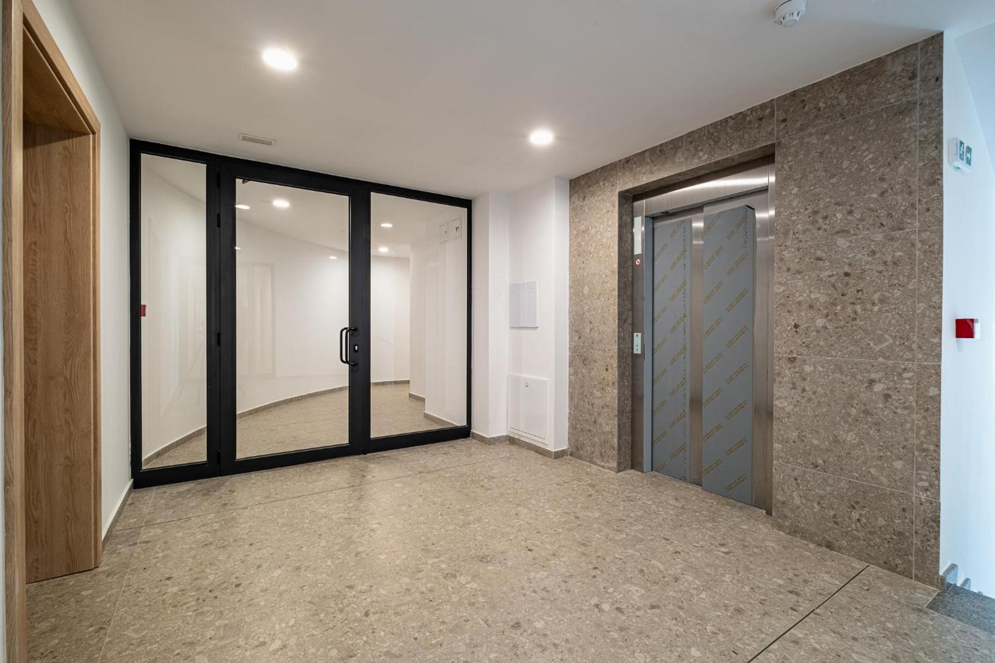 Seaside Luxury Complex and Spa Apartment