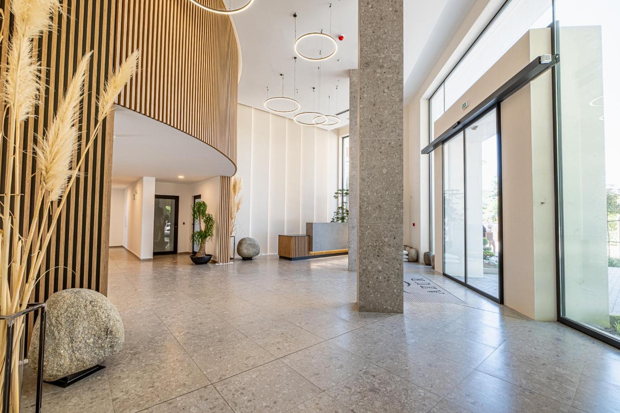 Seaside Luxury Complex and Spa Apartment