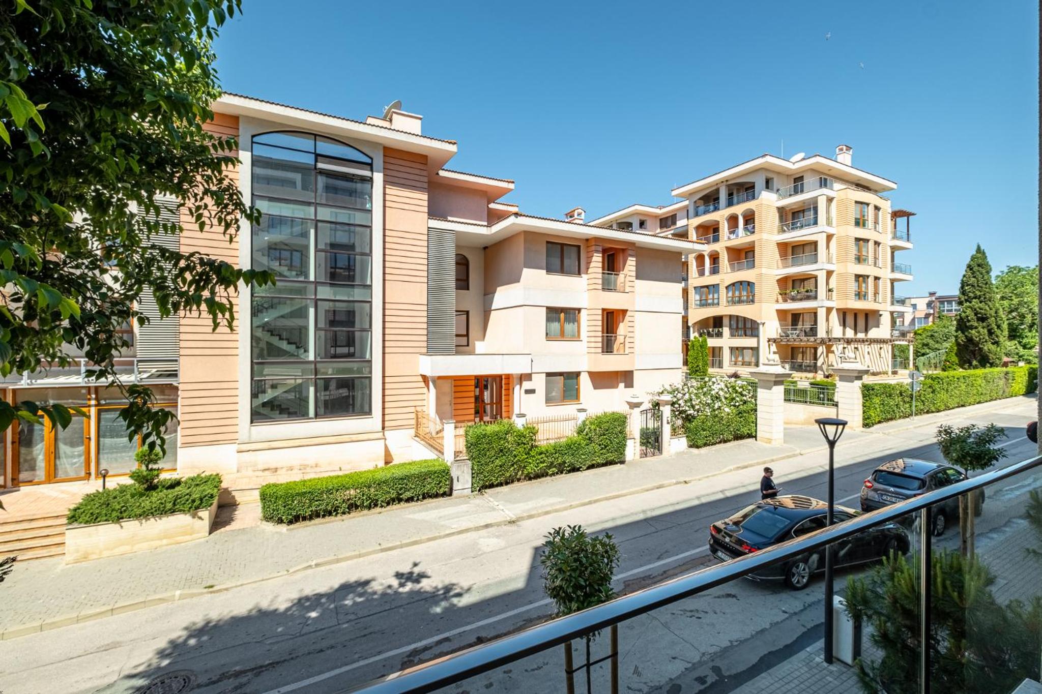Seaside Luxury Complex and Spa Apartment