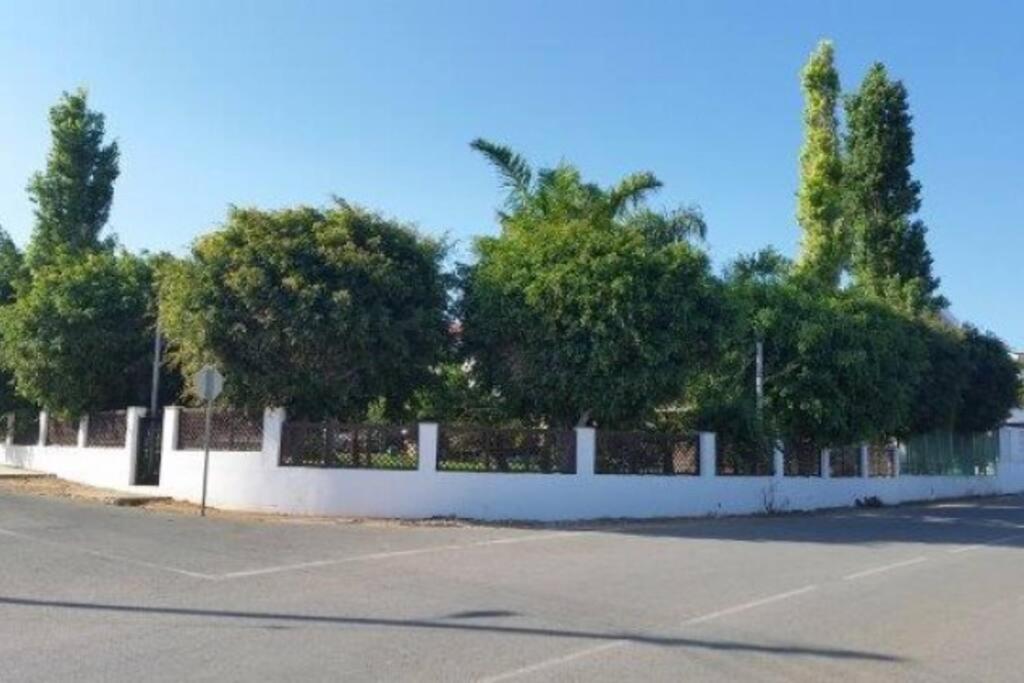 3-Bedroom House Near the Beach