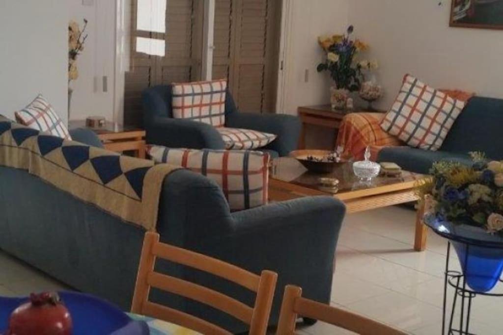 3-Bedroom House Near the Beach
