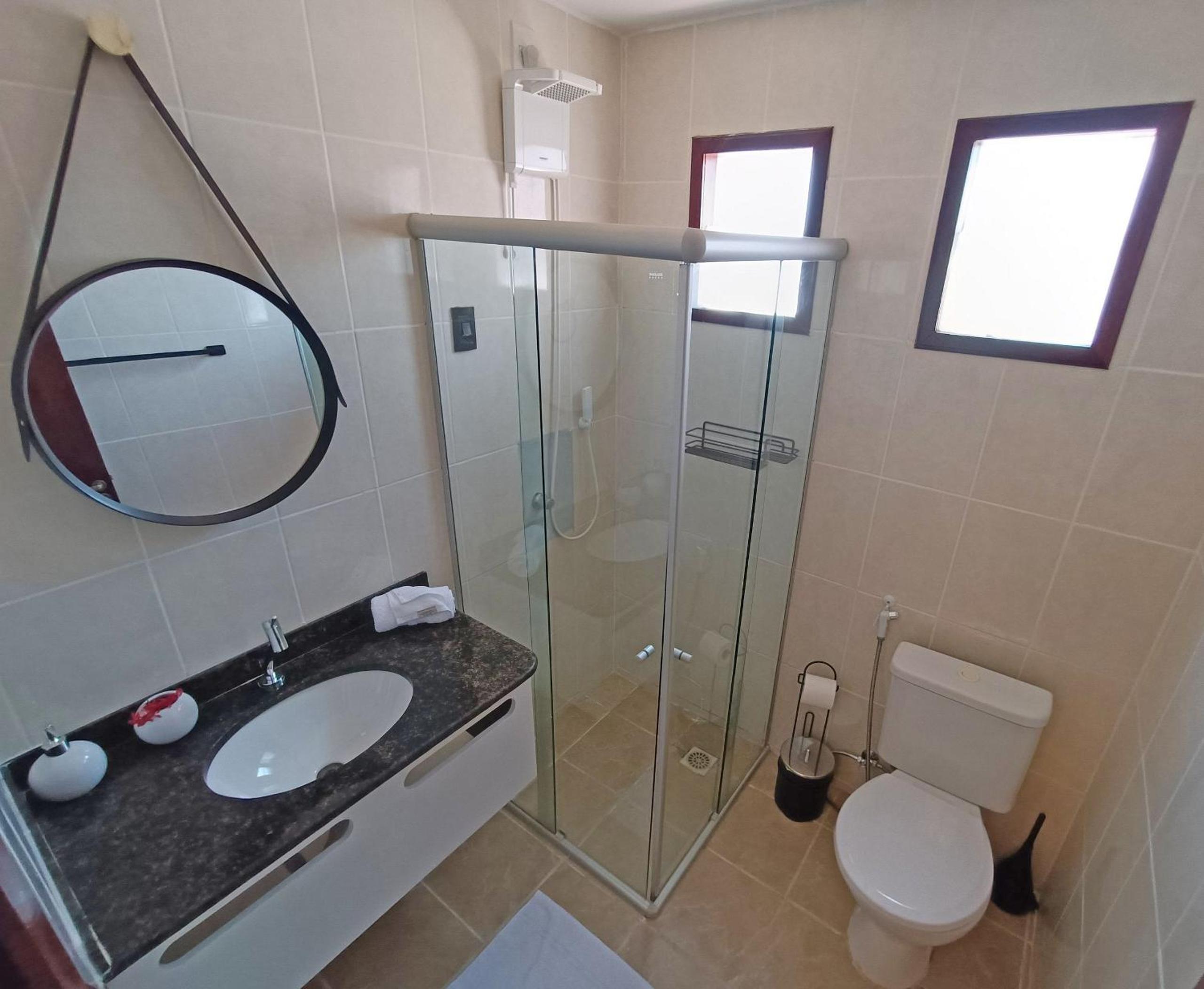 Stay in Style: Central Pipa Townhouse with Ocean View
