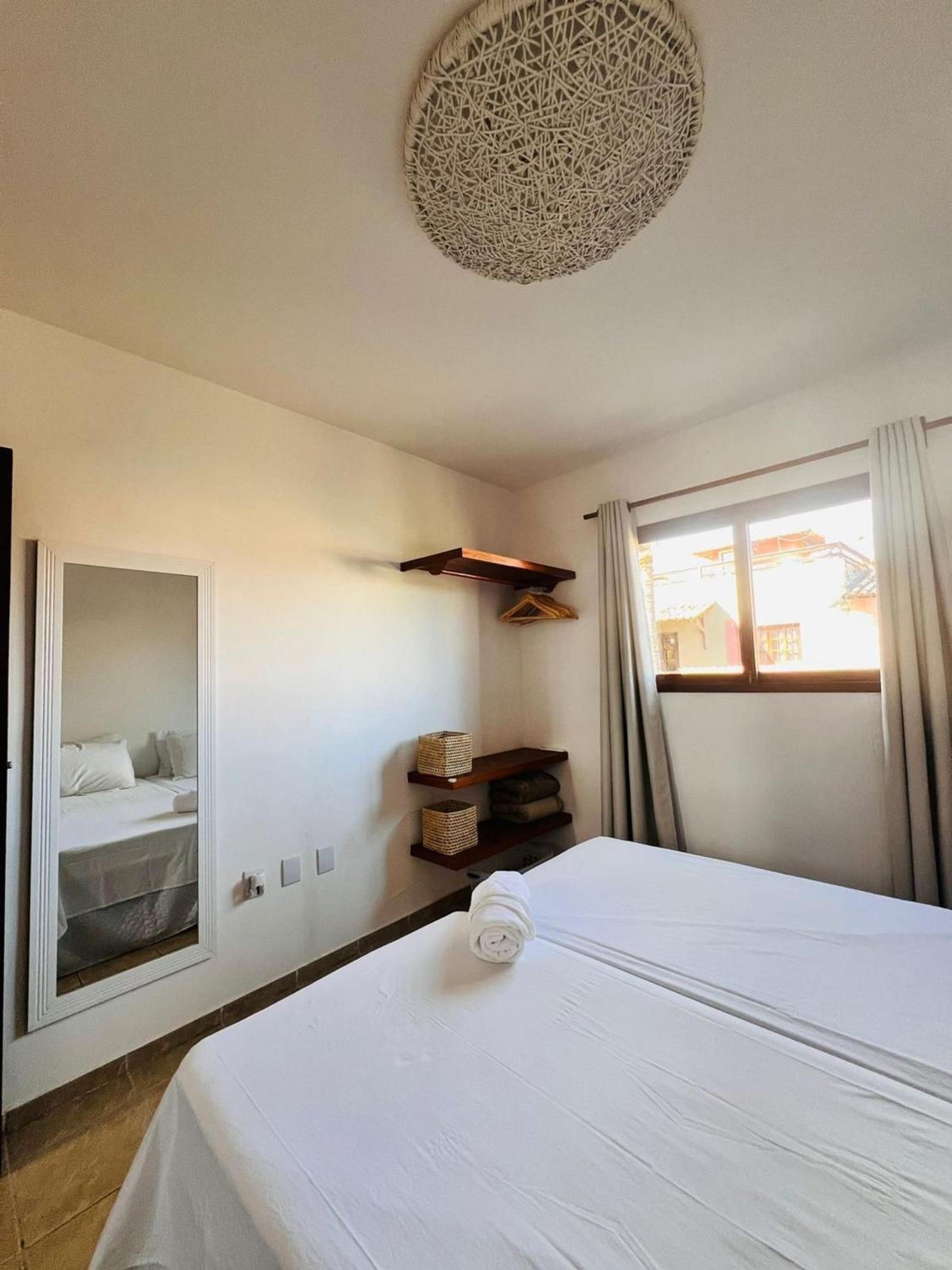 Stay in Style: Central Pipa Townhouse with Ocean View