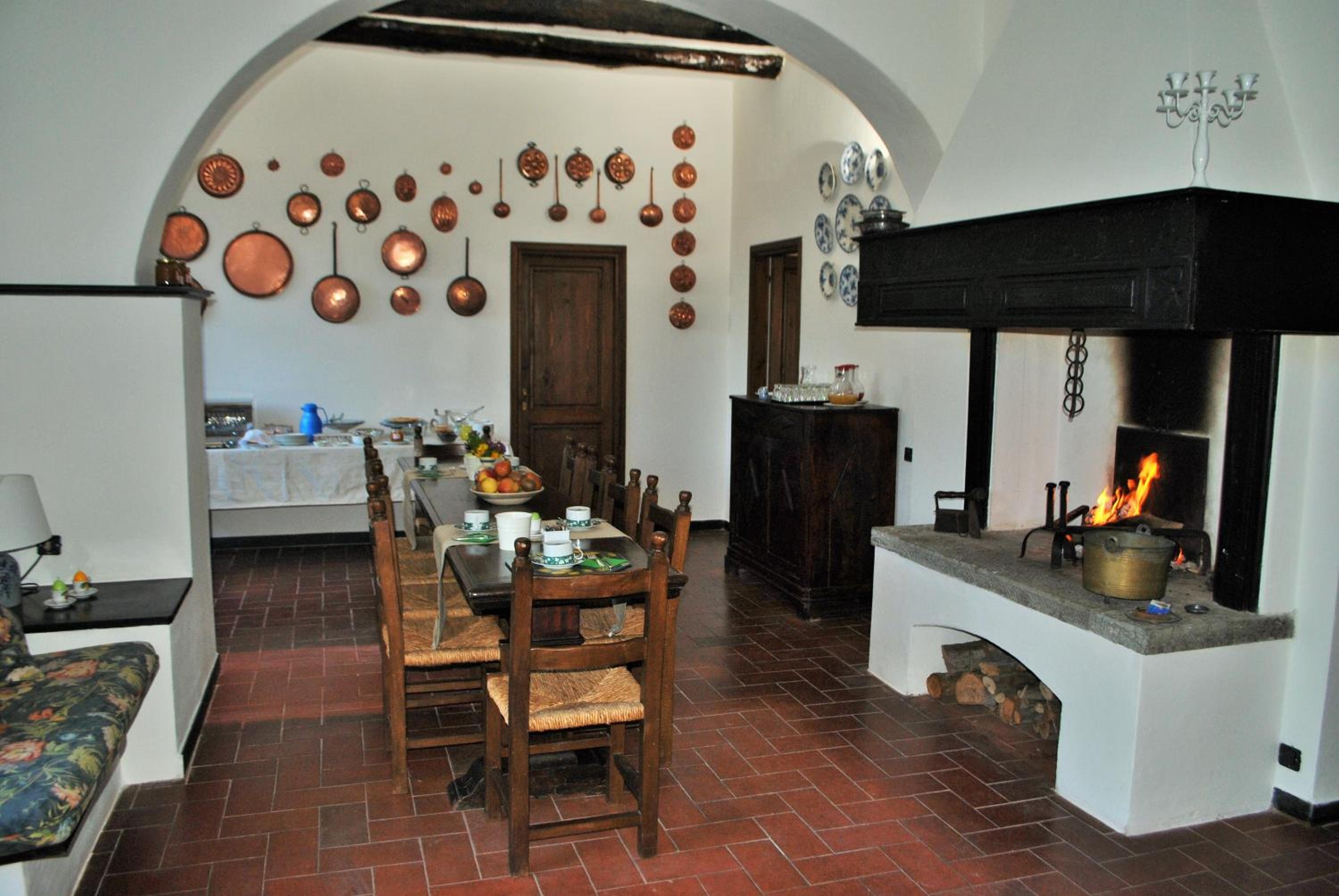 L' Amandola