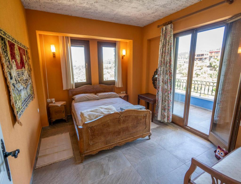 Brand New Traditional 4-Bedroom Villa Anastasia in Parthenonas, Sithonia, Halkid view 2