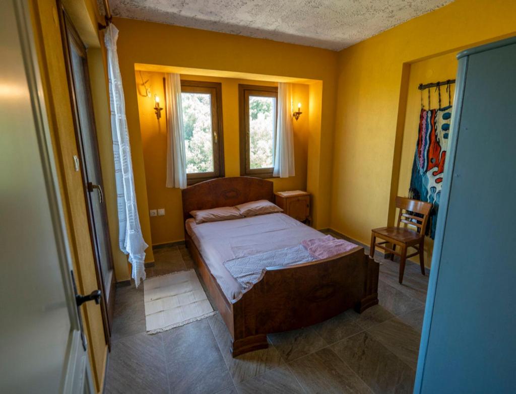 Brand New Traditional 4-Bedroom Villa Anastasia in Parthenonas, Sithonia, Halkid view 4