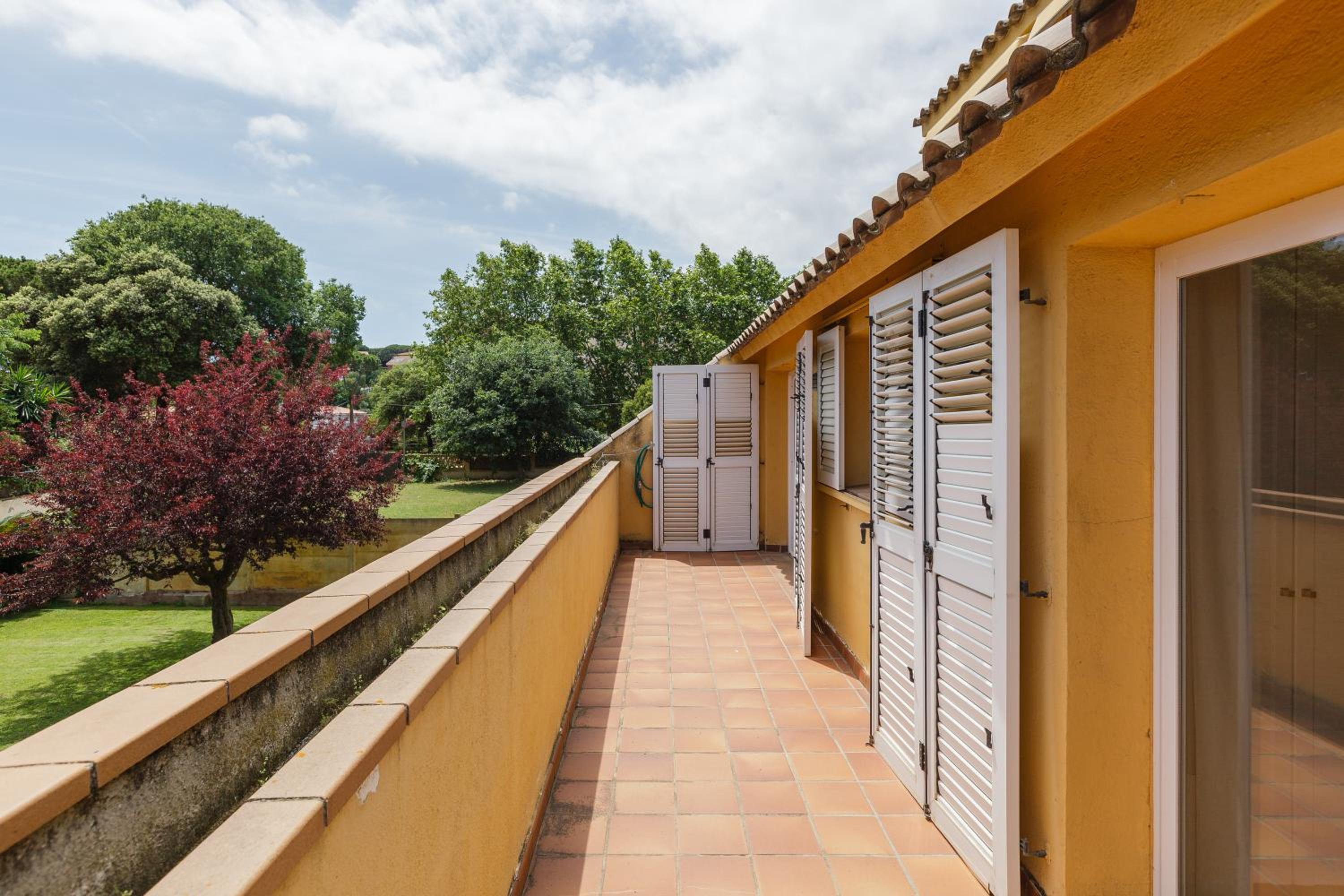 Casa con jardín próxima a Barcelona photo 4