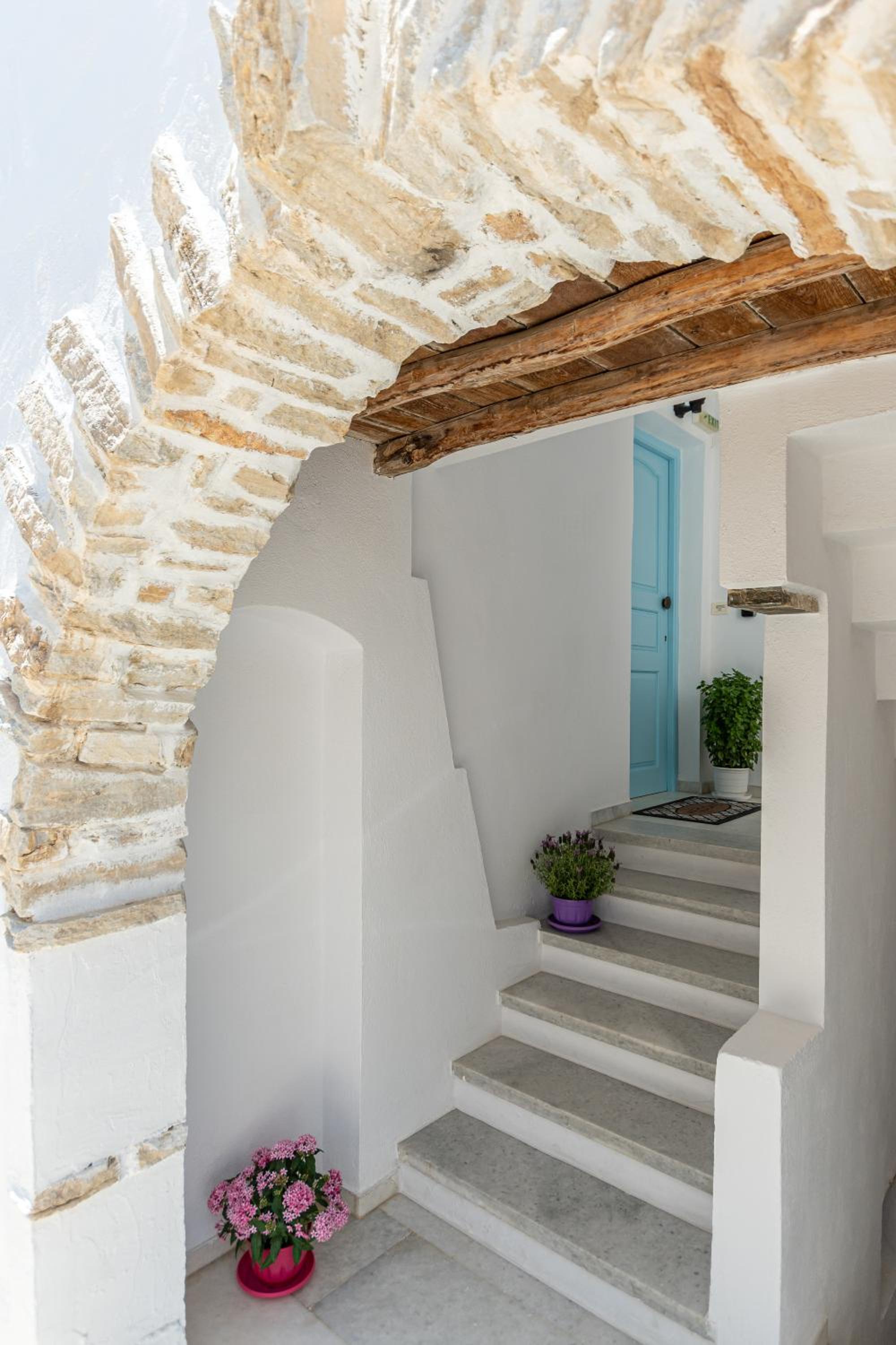 Blue Diamond Retreat