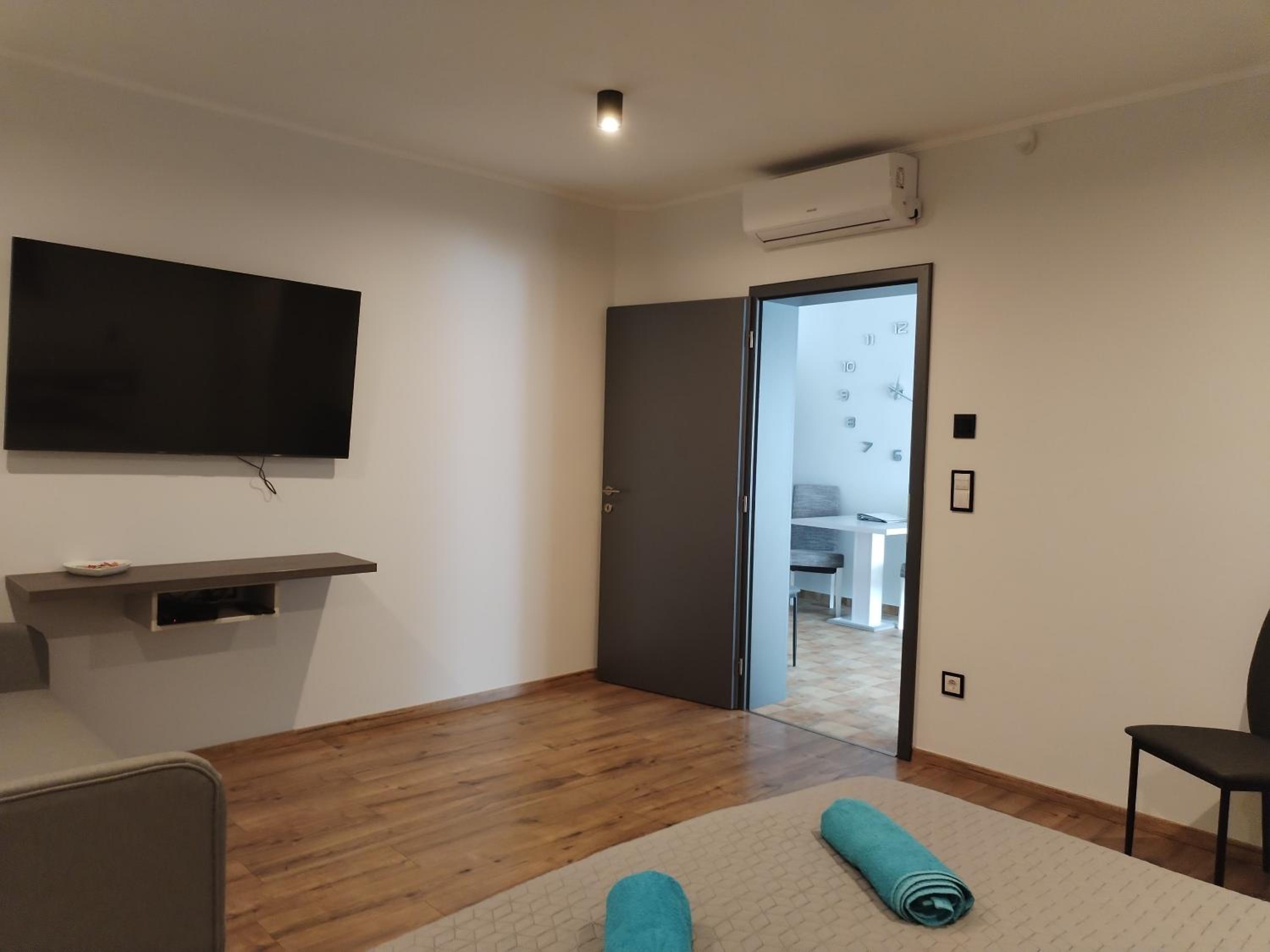 fonyodapartman view 3