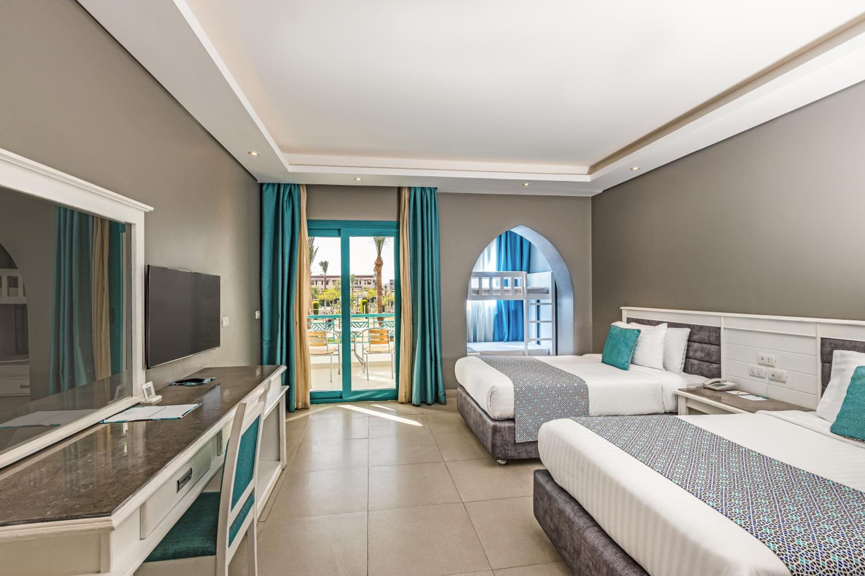 Sunrise Garden Beach Resort view 3