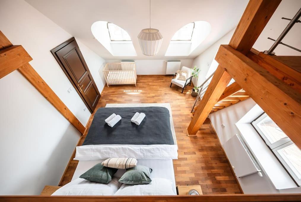 3BR 2,5Bath Luxurious BIG Family Penthouse & VIEWS