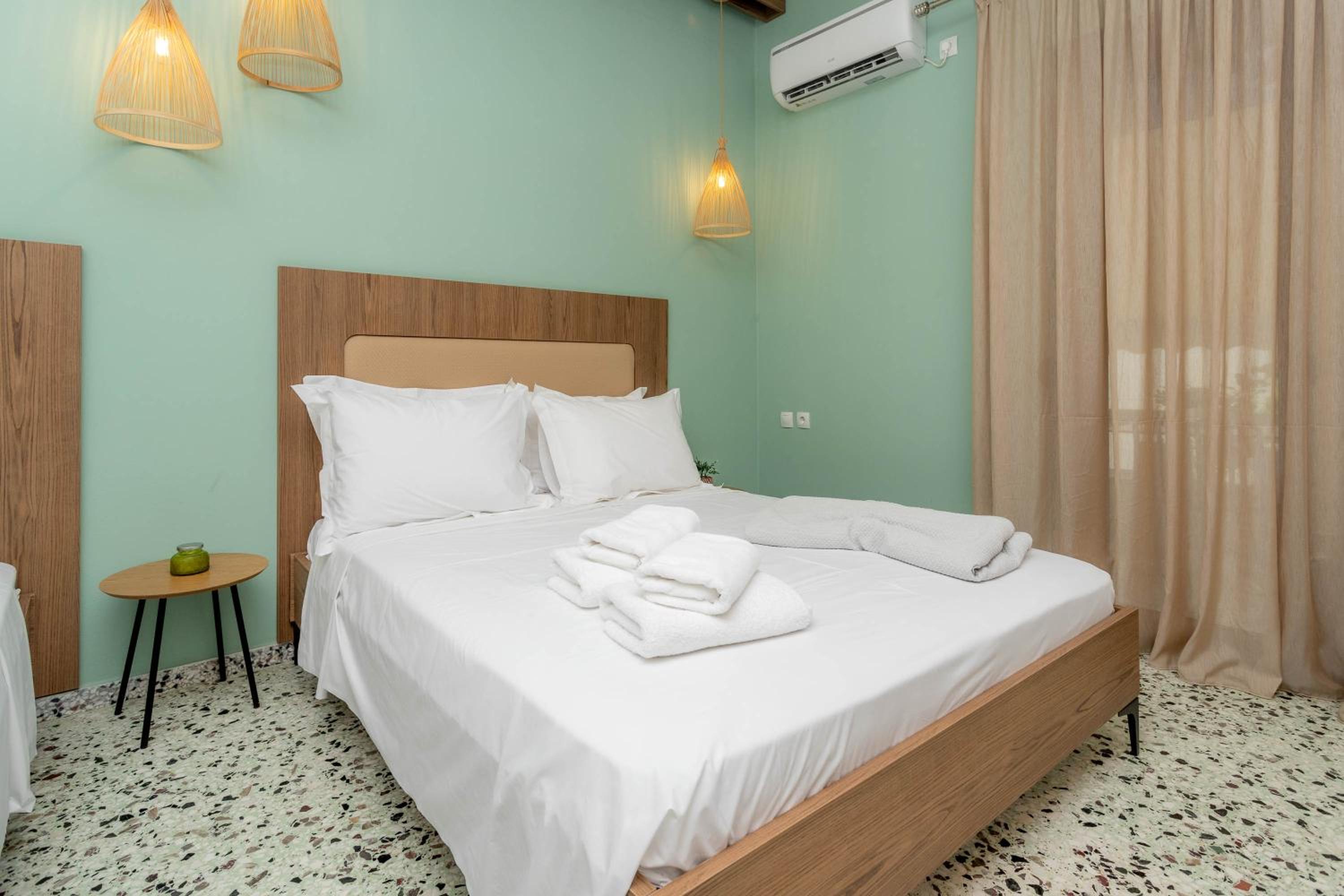 Pteleo Apartments