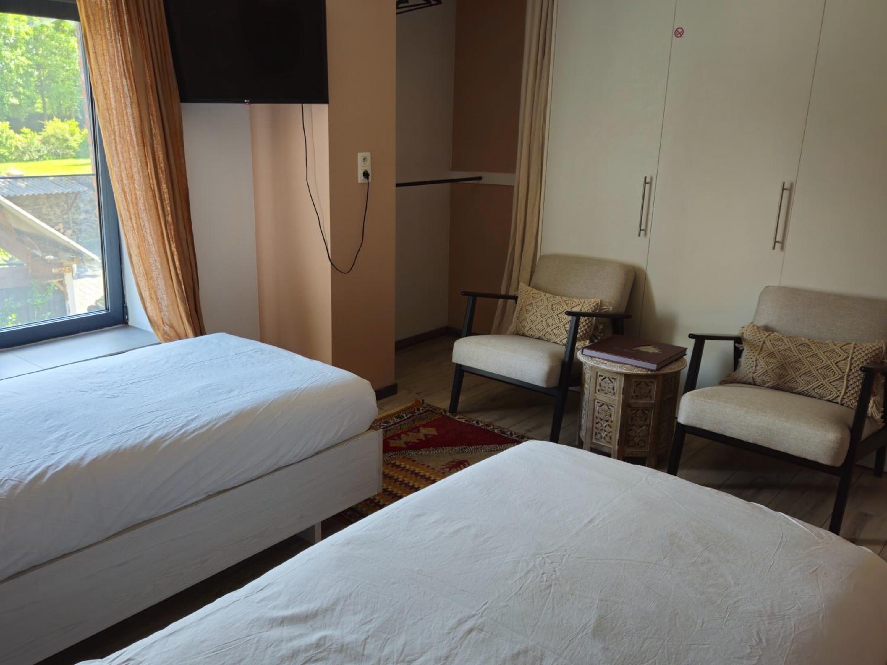 Chambres d'hôtes à 5min de Pairi Daiza et proche du SHAPE-OTAN