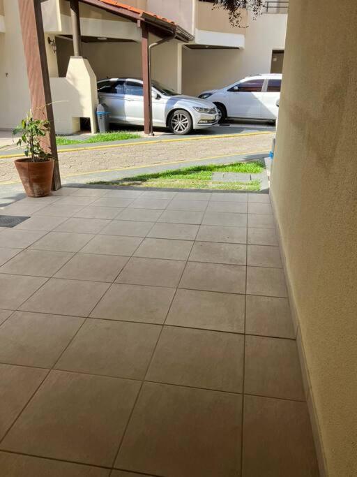 Casa triplex Praia da Cachoeira