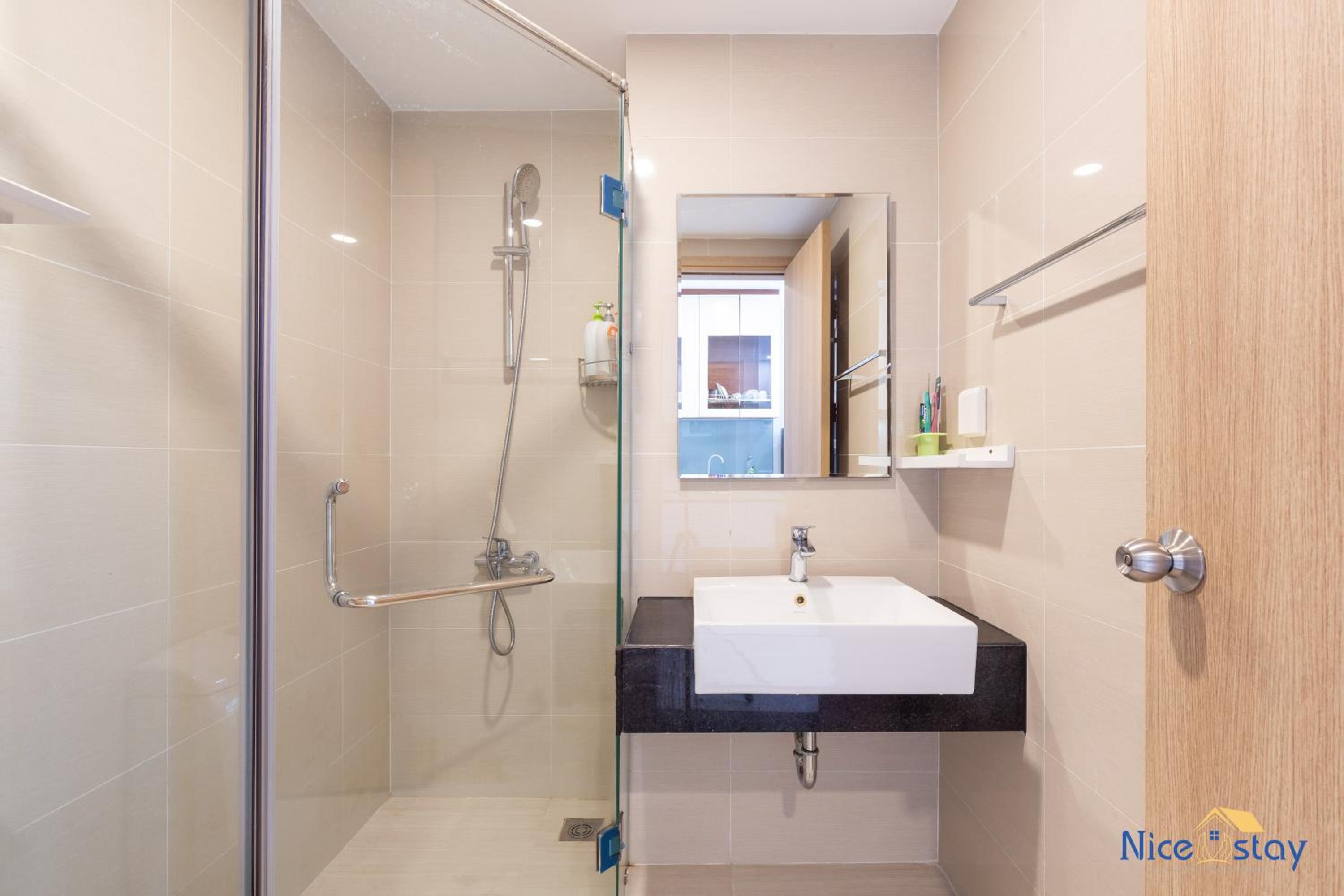 Nice Stay - Botanica Premier Apartment