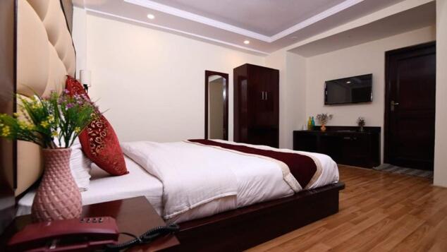 hotel room