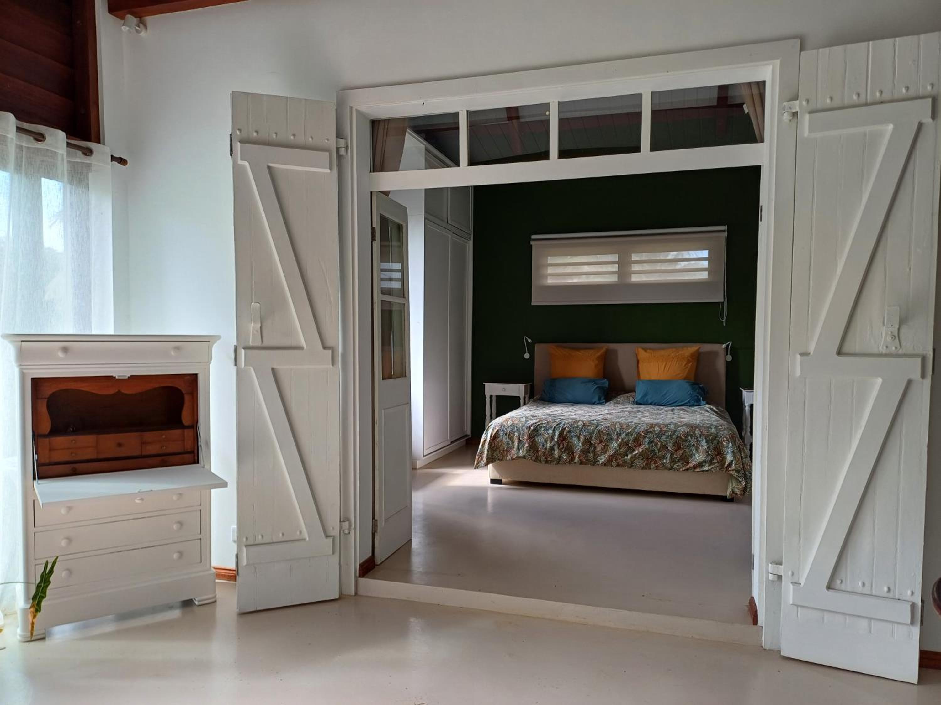 Endemic Garden House
