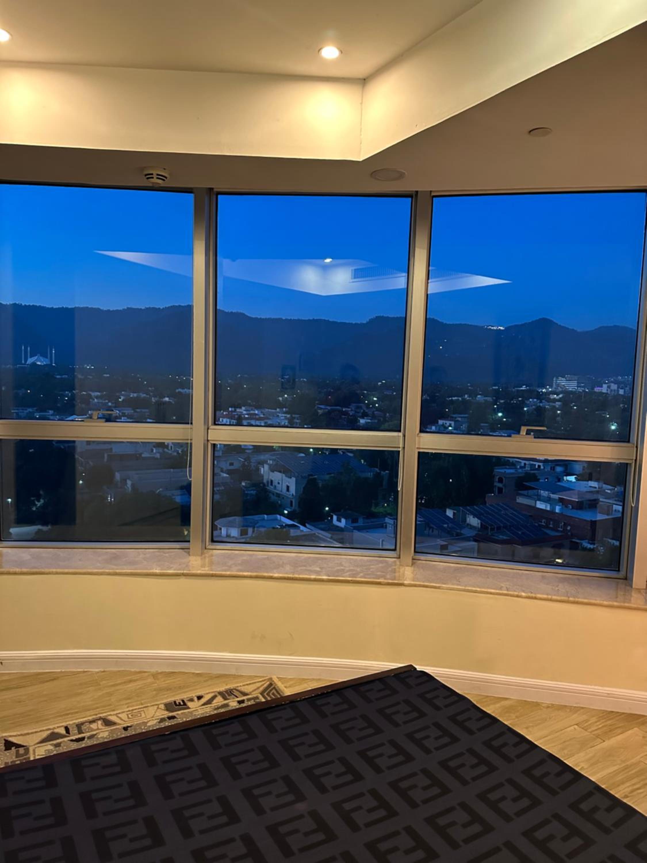 Studio corner apartment with margalla hills view view 5