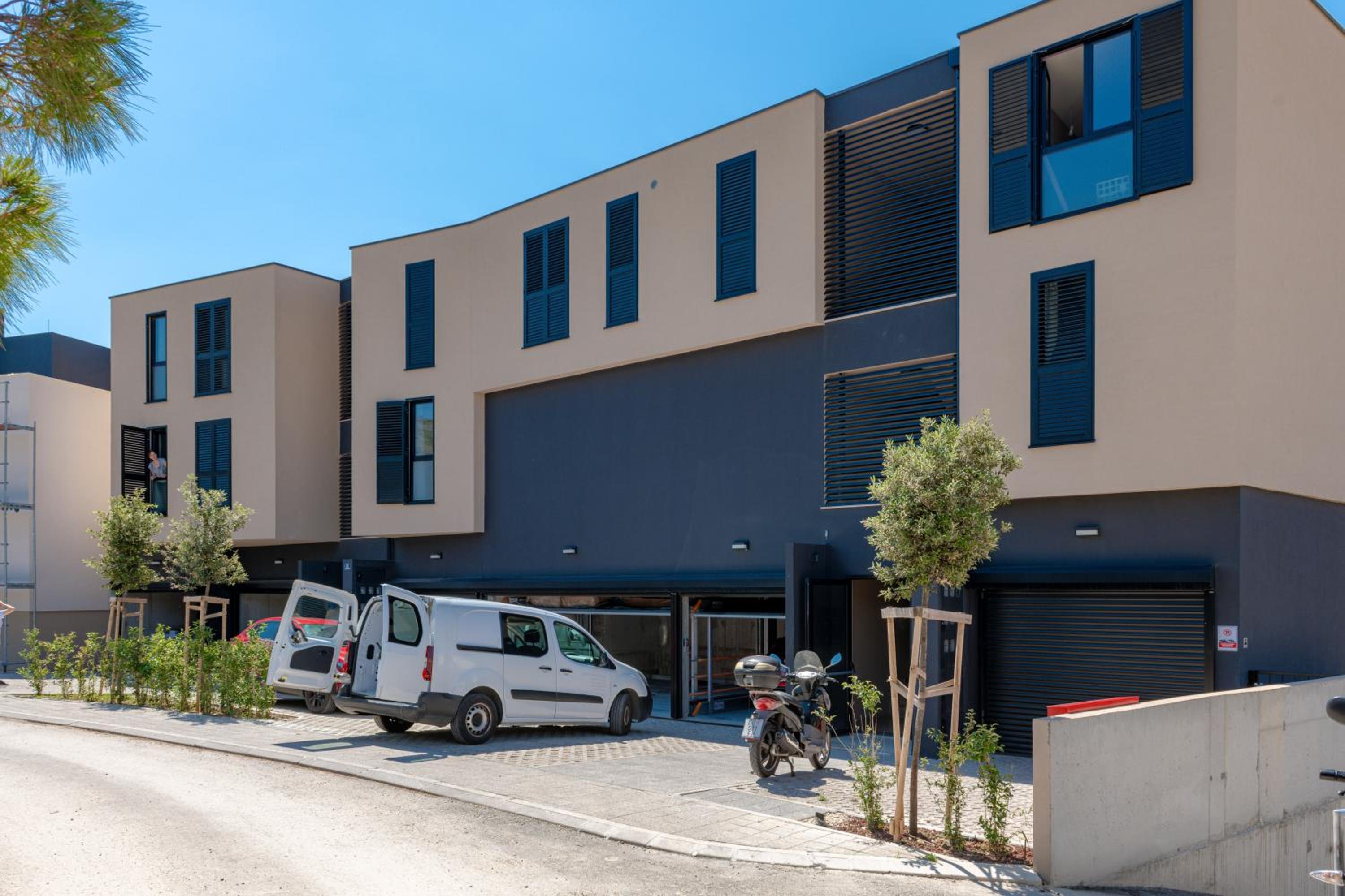 Apartment Mirabilis