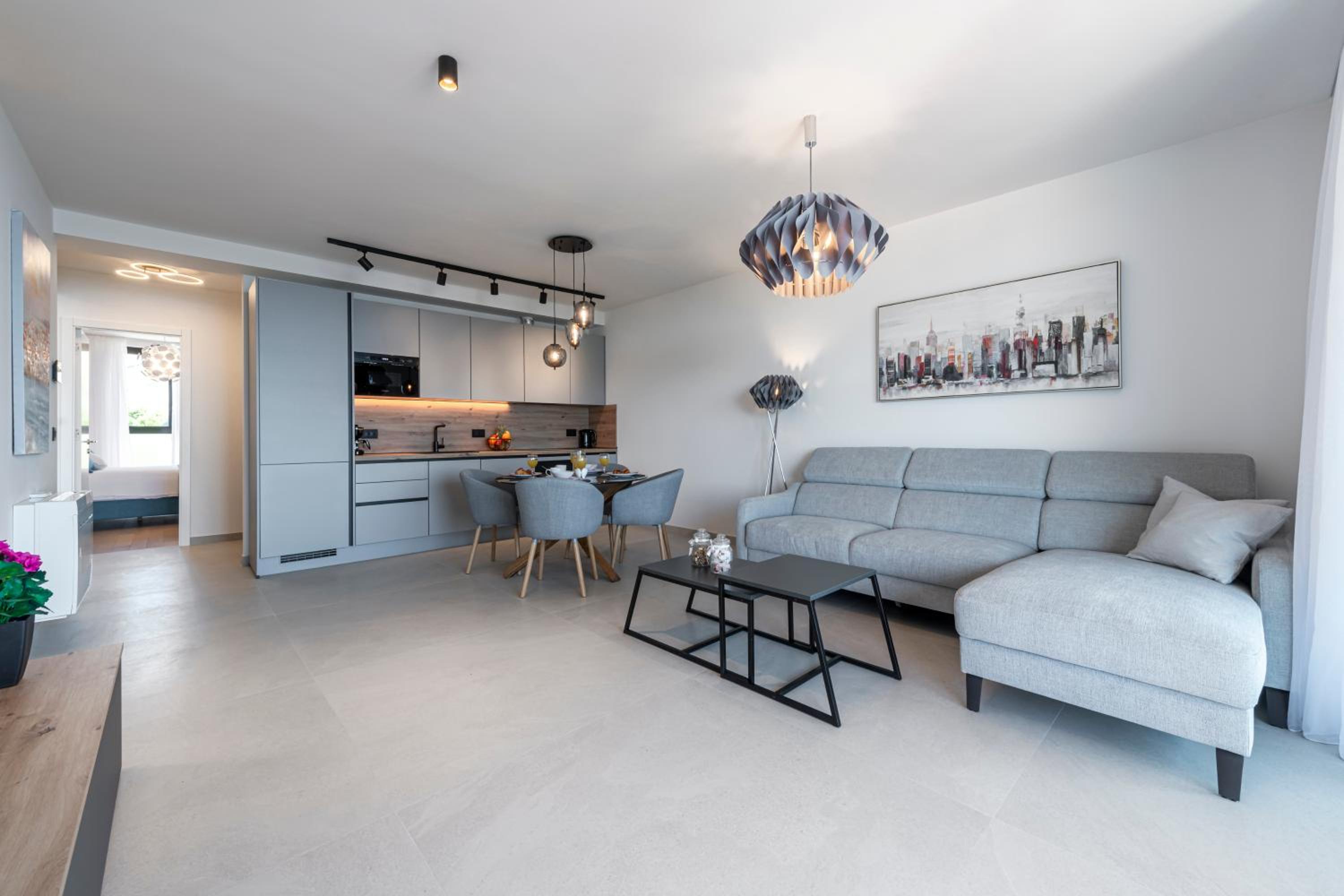 Apartment Mirabilis