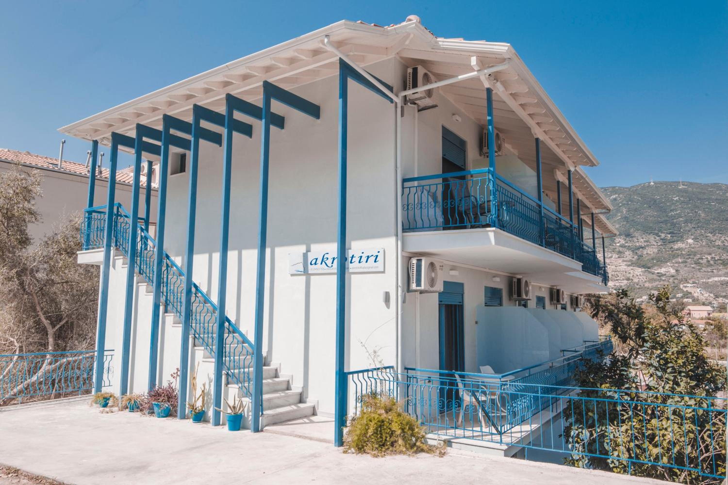 AκrotiriResort