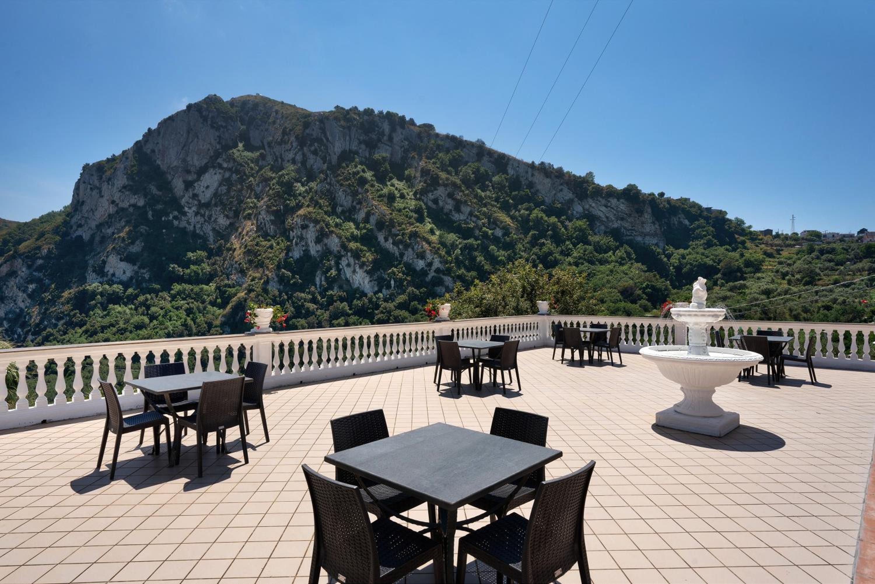 Villa Azzurra view 5