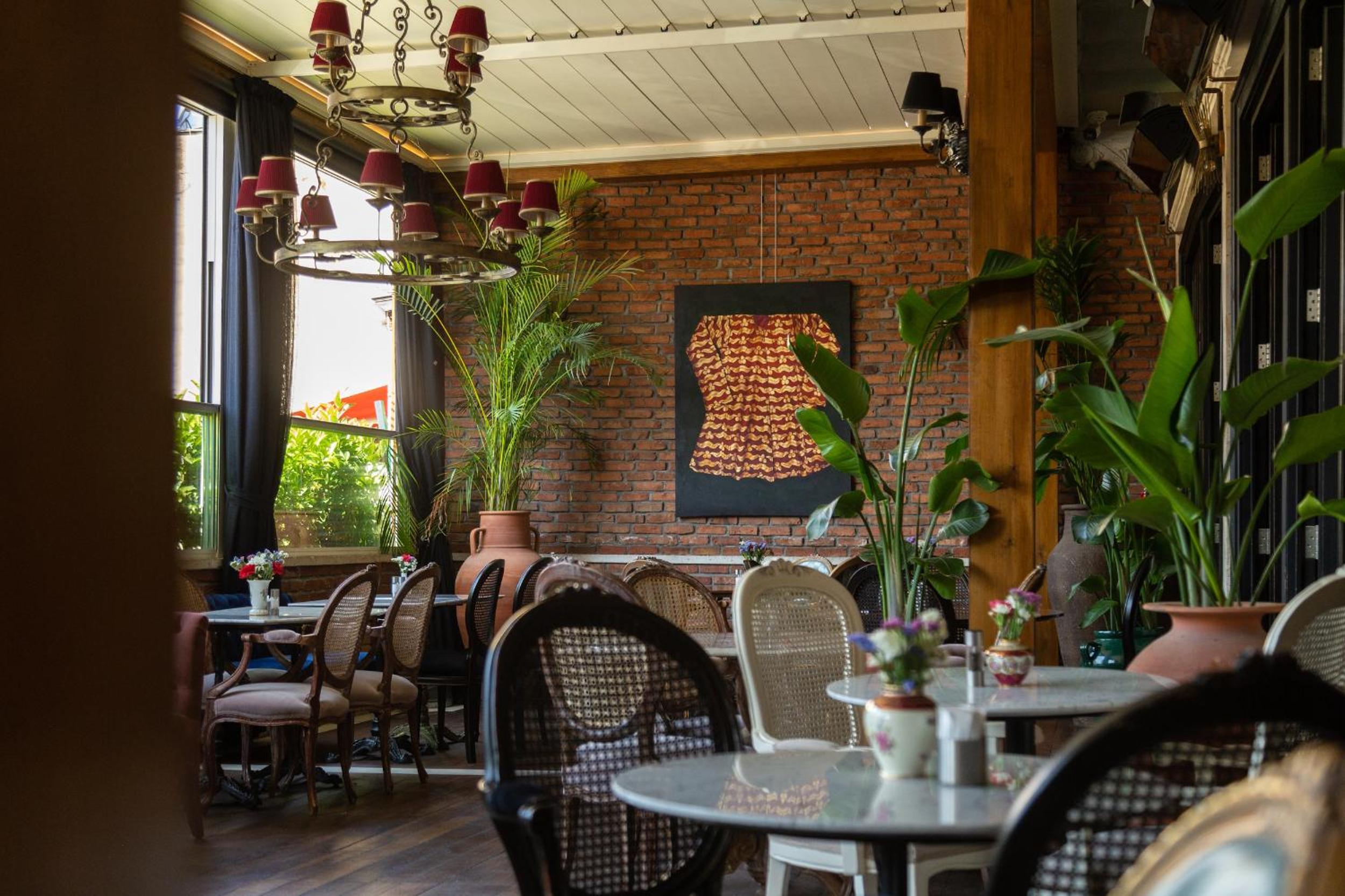 Meroddi Barnathan Hotel - Image 116