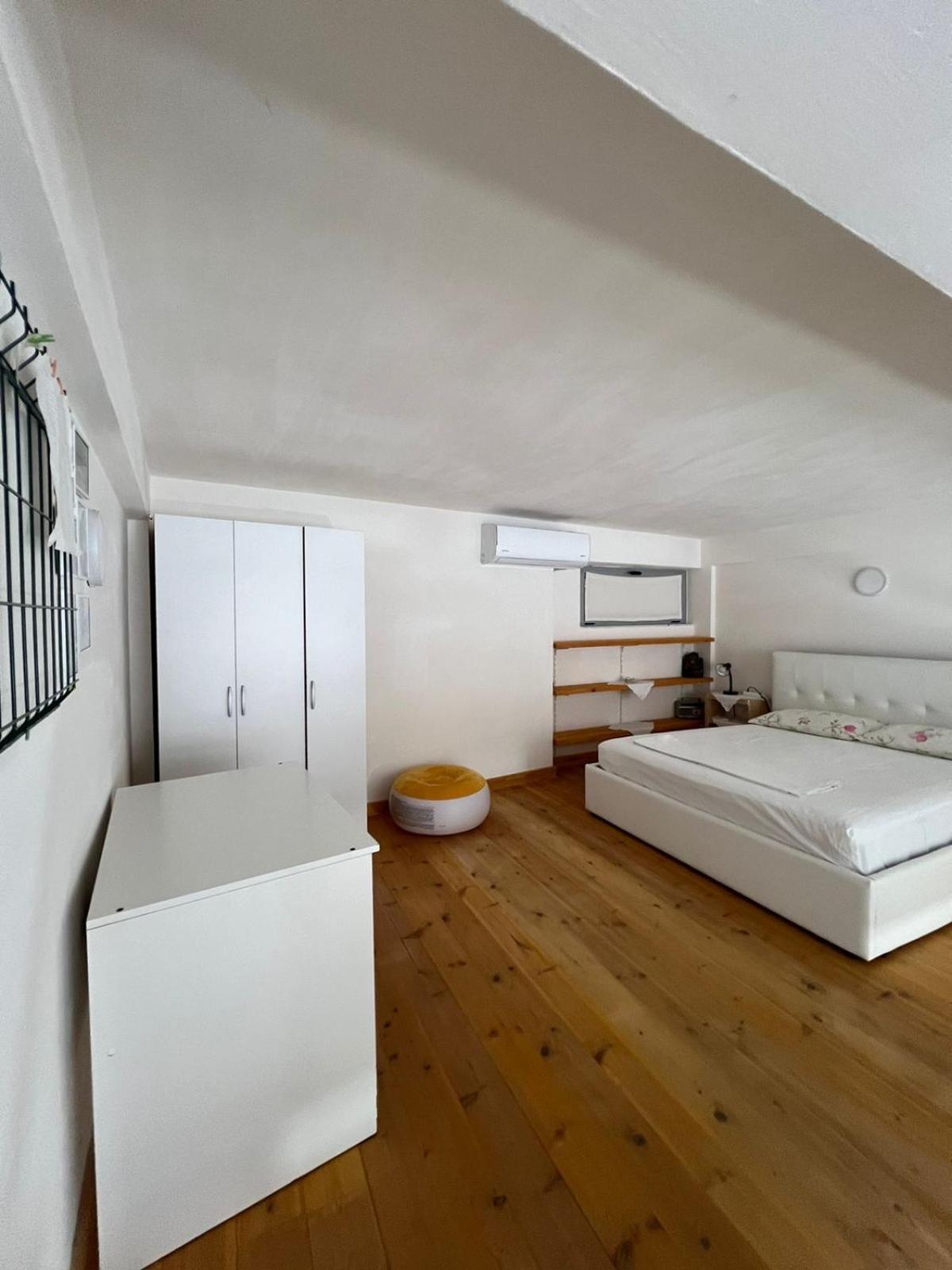 Dario's Loft in central Vlora City.