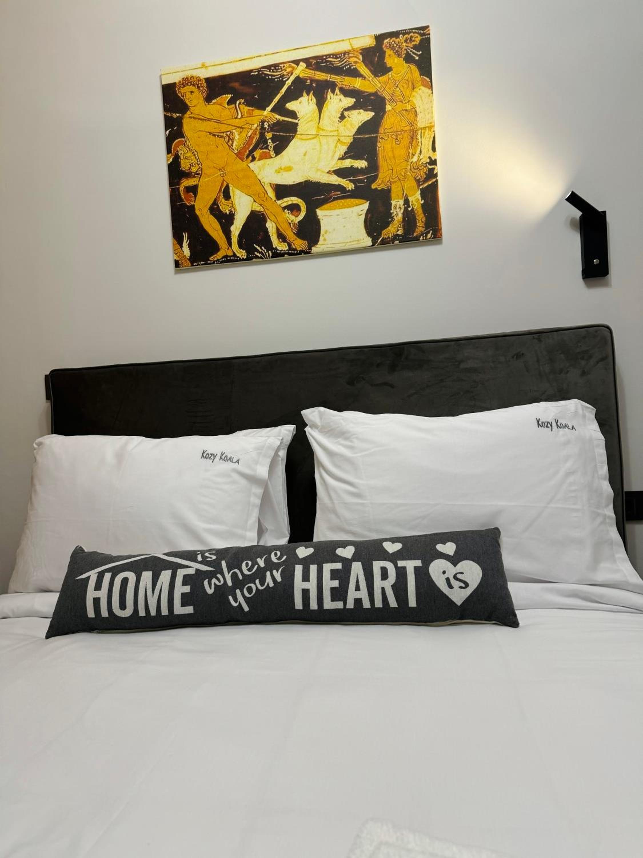 Charming 2BR Basement near Akropolis Athens by Kozy Koala