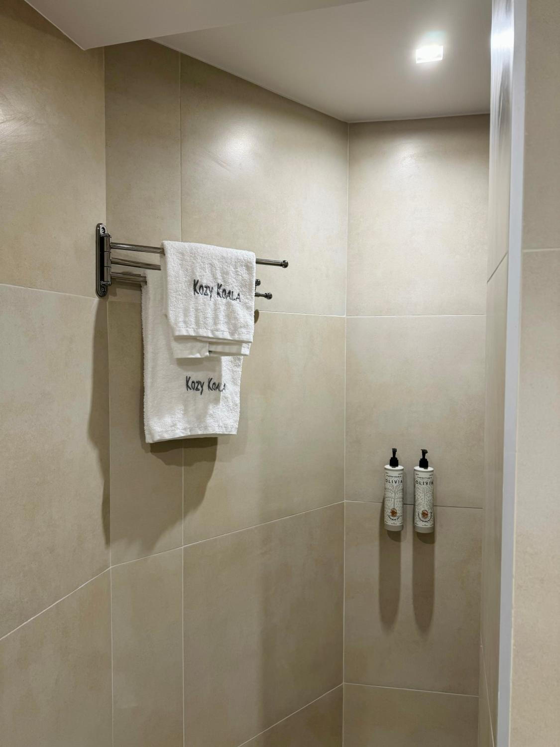 Charming 2BR Basement near Akropolis Athens by Kozy Koala
