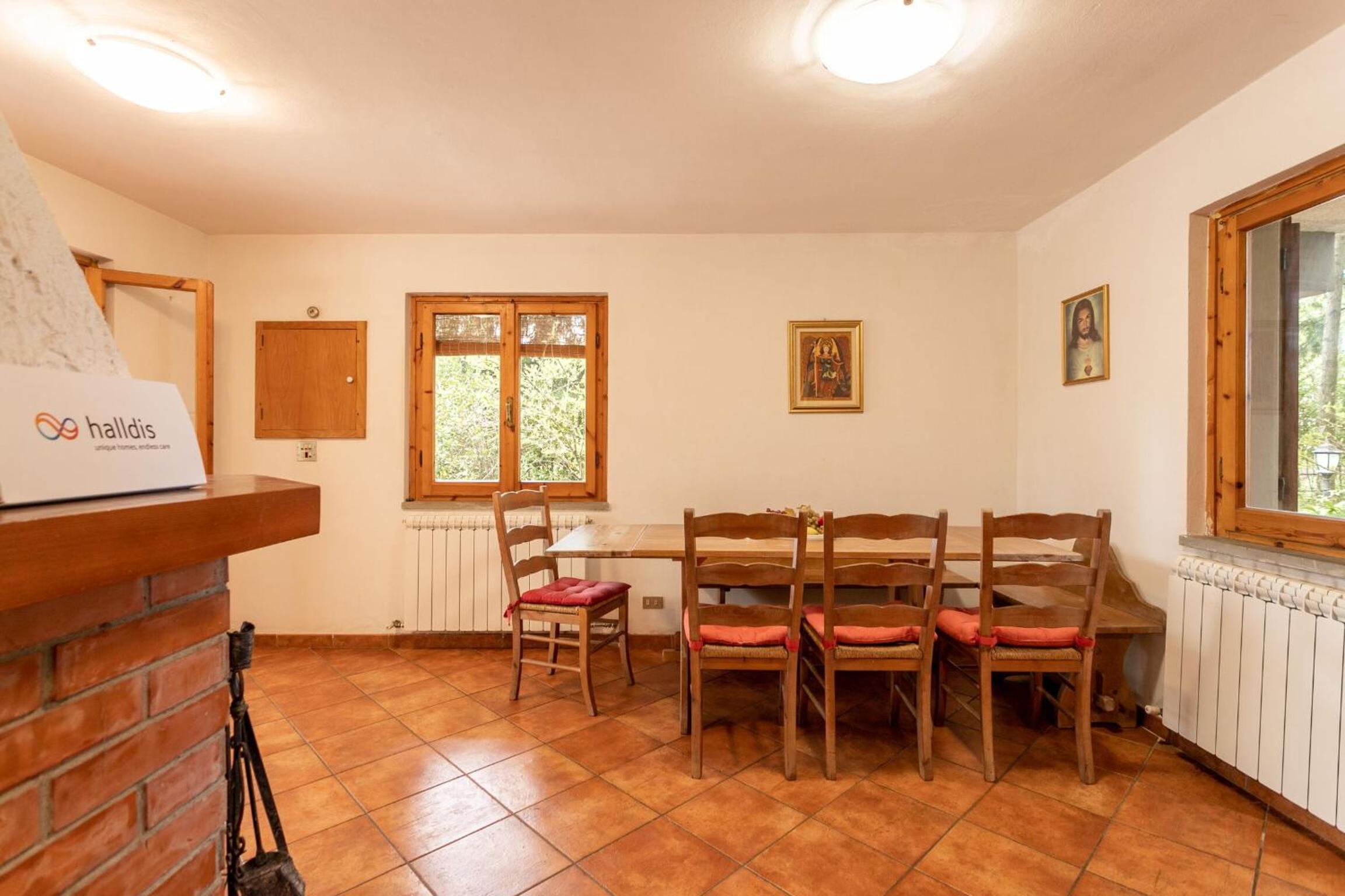 Tuscany Chalet