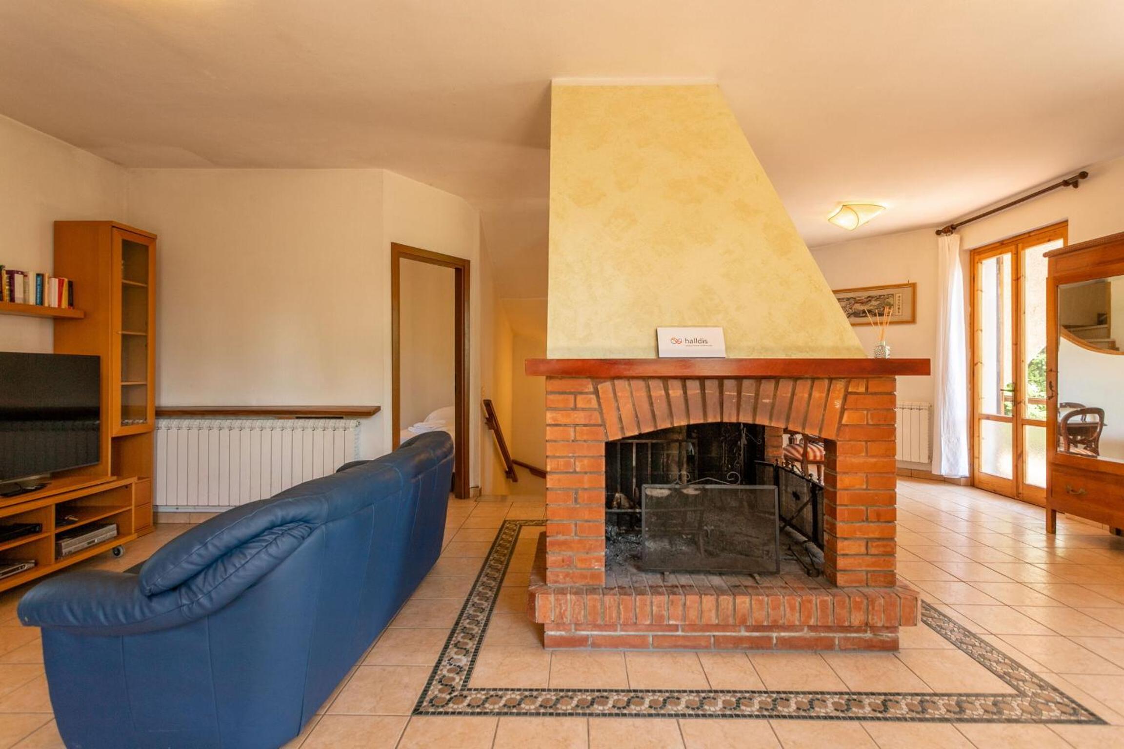 Tuscany Chalet