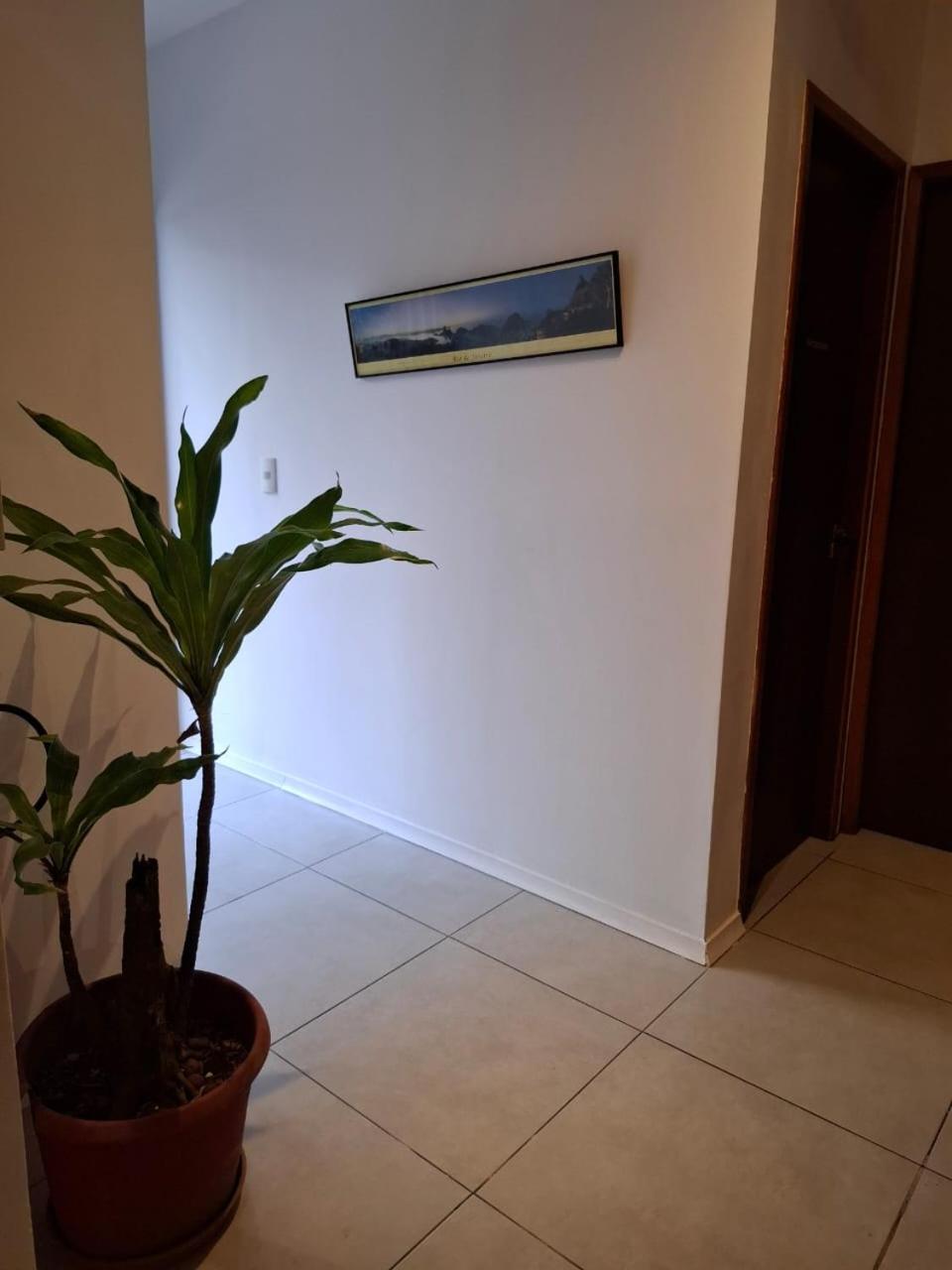 Fullano Guesthouse _ Between Copacabana and Ipanema – Comfortable Private Suites!