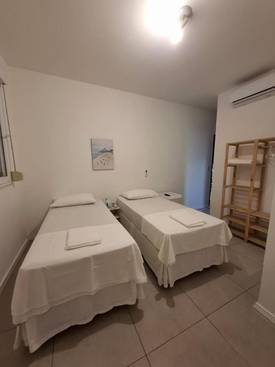 Fullano Guesthouse _ Between Copacabana and Ipanema – Comfortable Private Suites!
