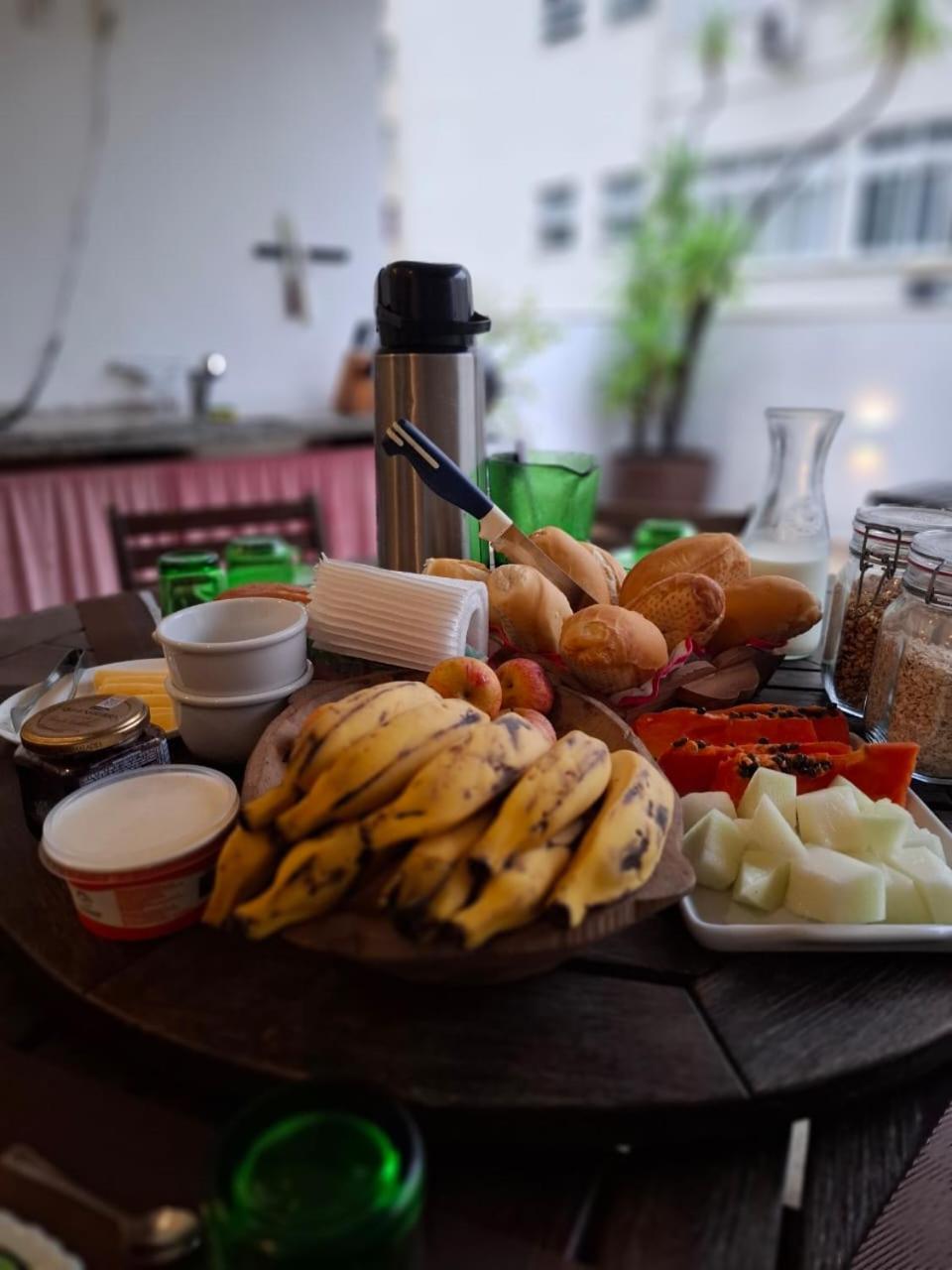 Fullano Guesthouse _ Between Copacabana and Ipanema – Comfortable Private Suites!