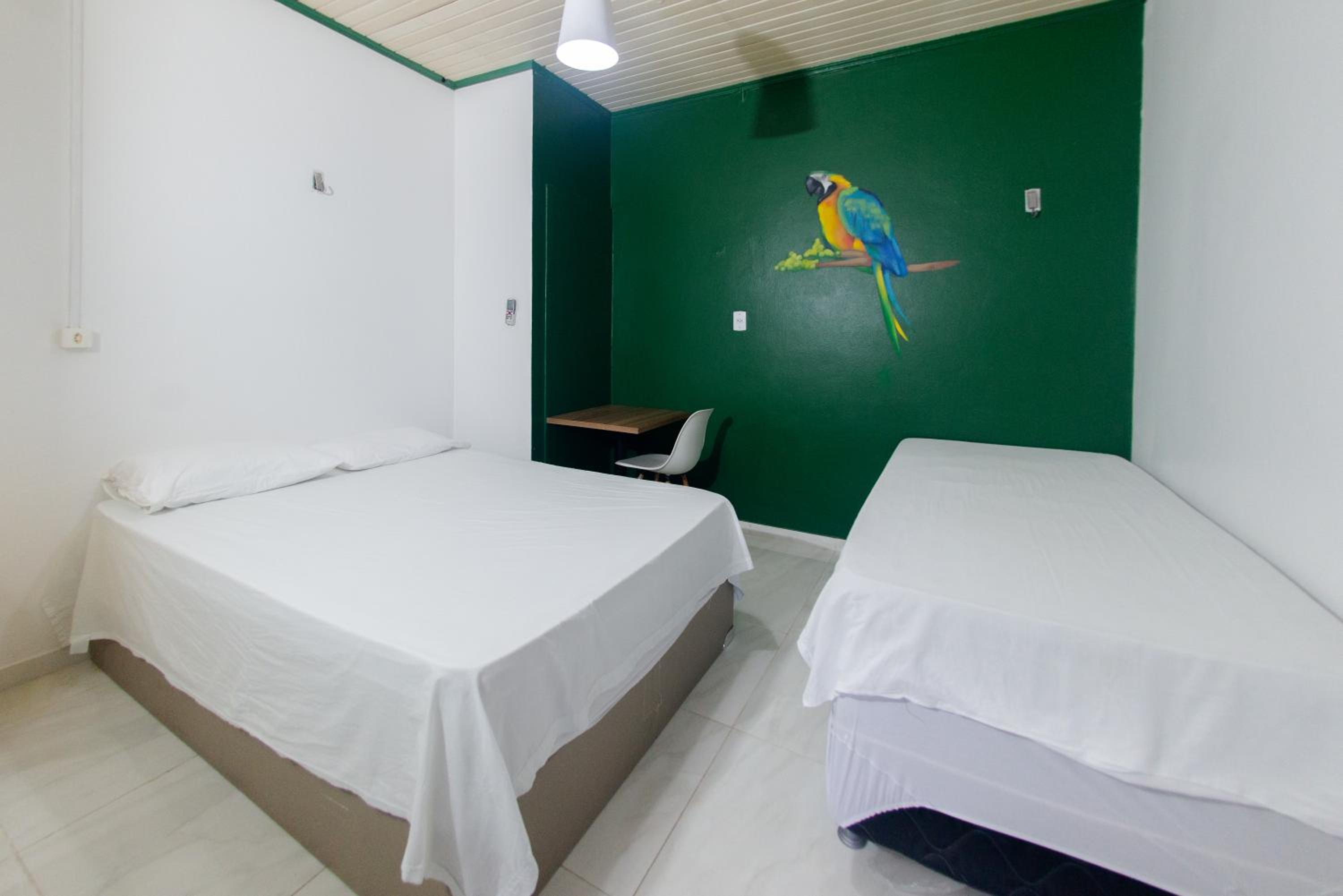 Hotel Caçari