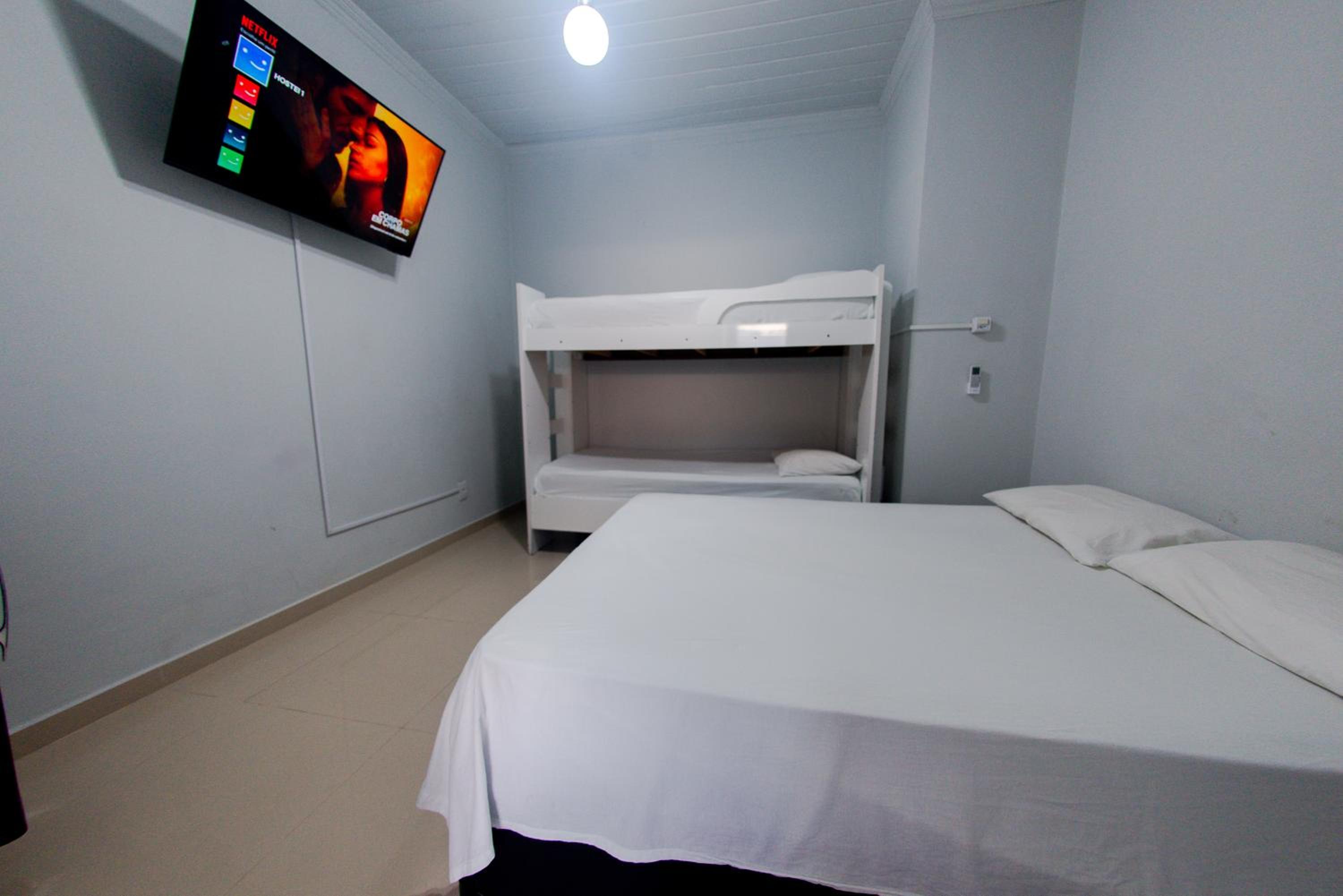 Hotel Caçari