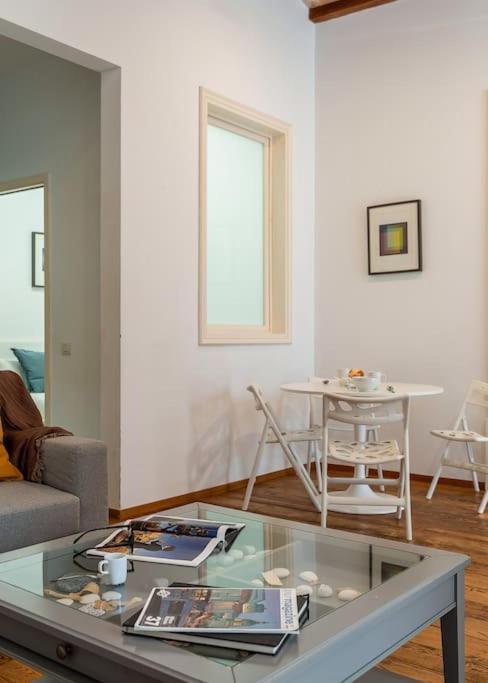 Canela Homes BARCELONA LIGHT