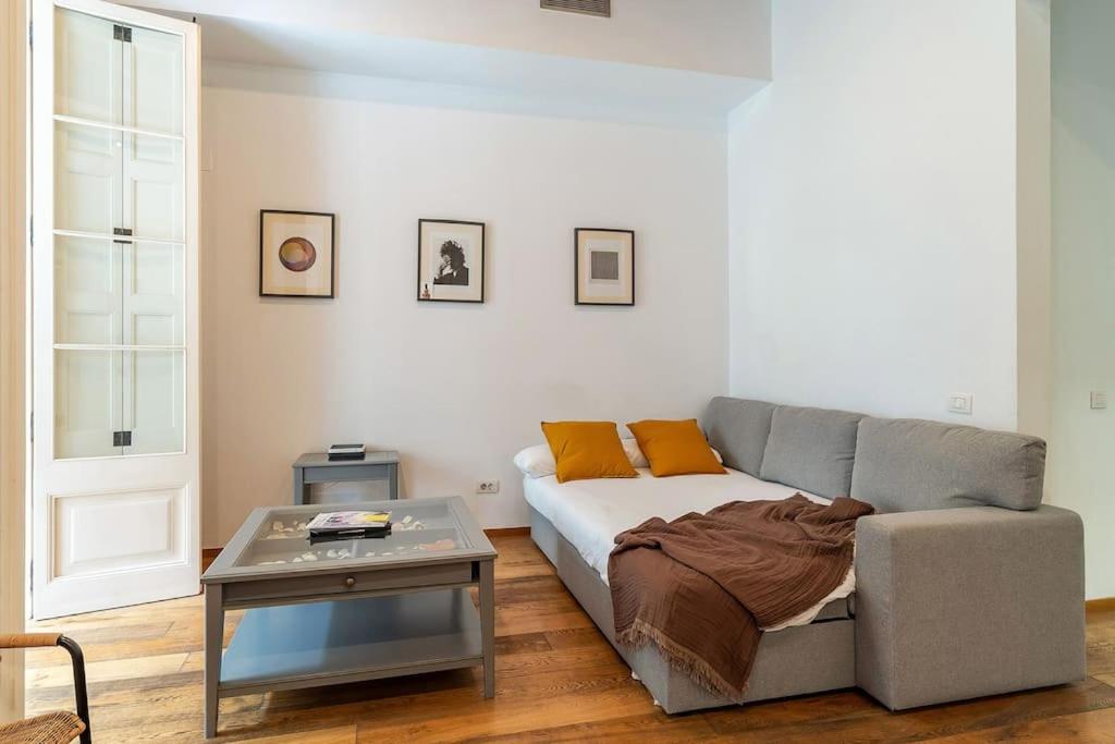 Canela Homes BARCELONA LIGHT