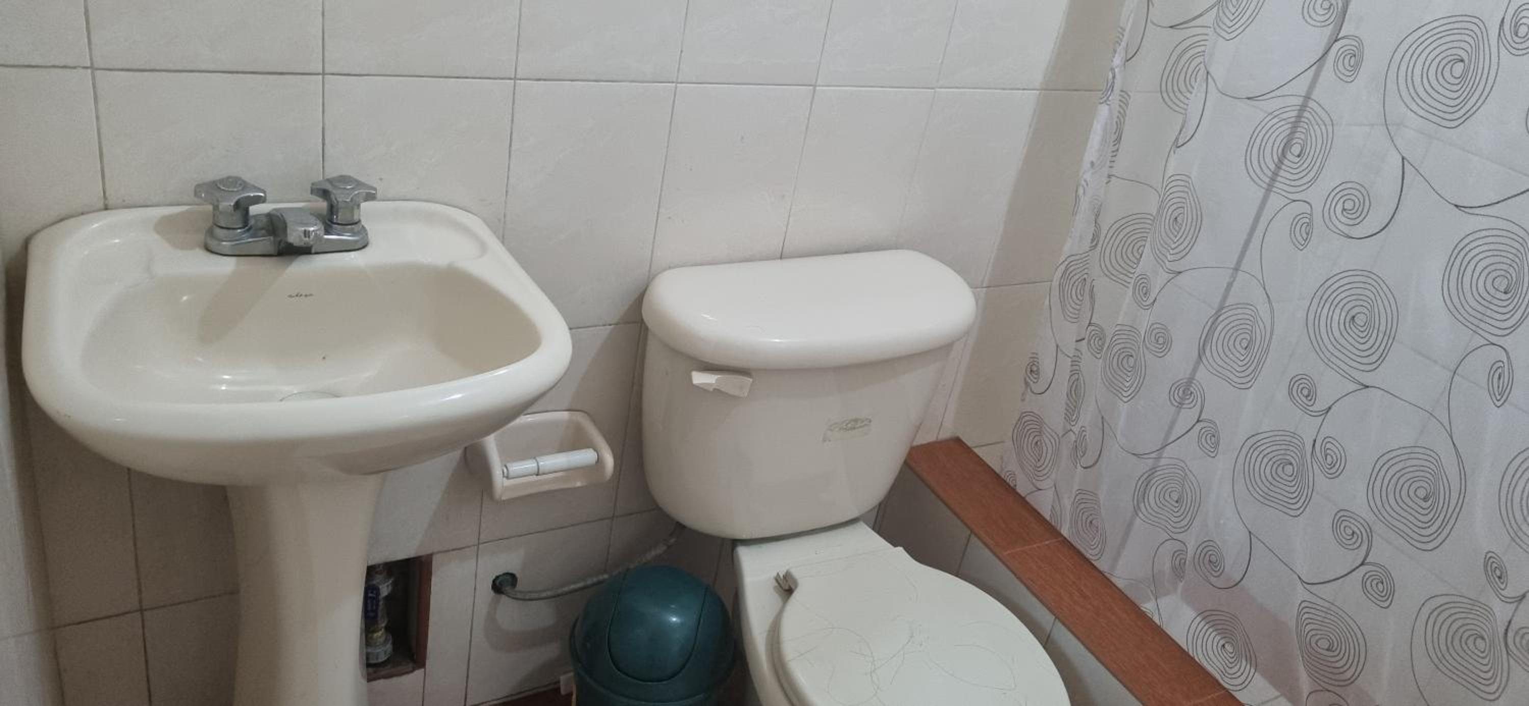 Hostal Private-Lima Aiport view 4