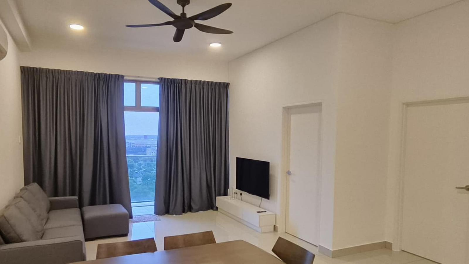 Sweet Home Mount Austin Palazio Johor Bharu