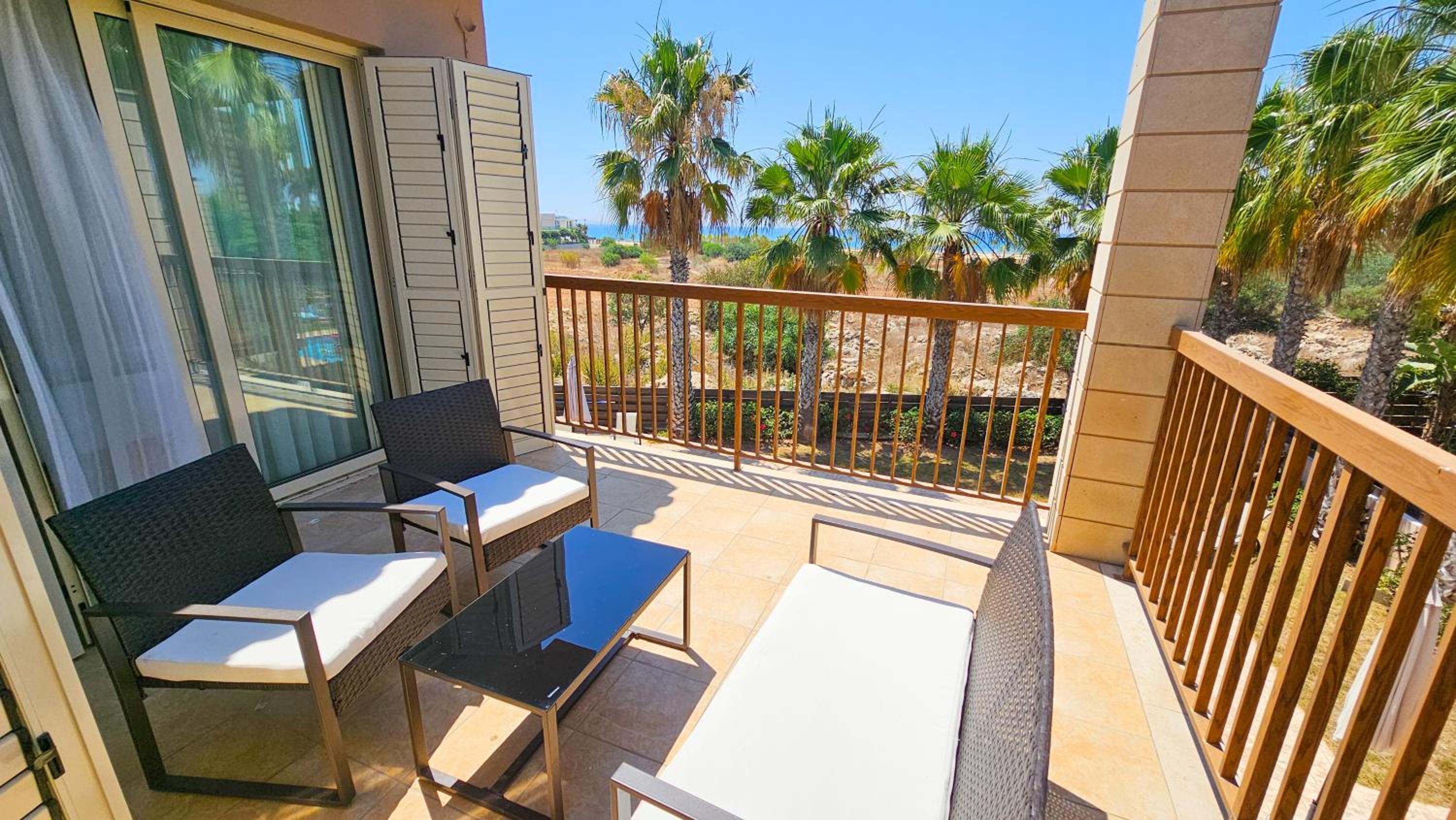 Sunnyside Pool Villa