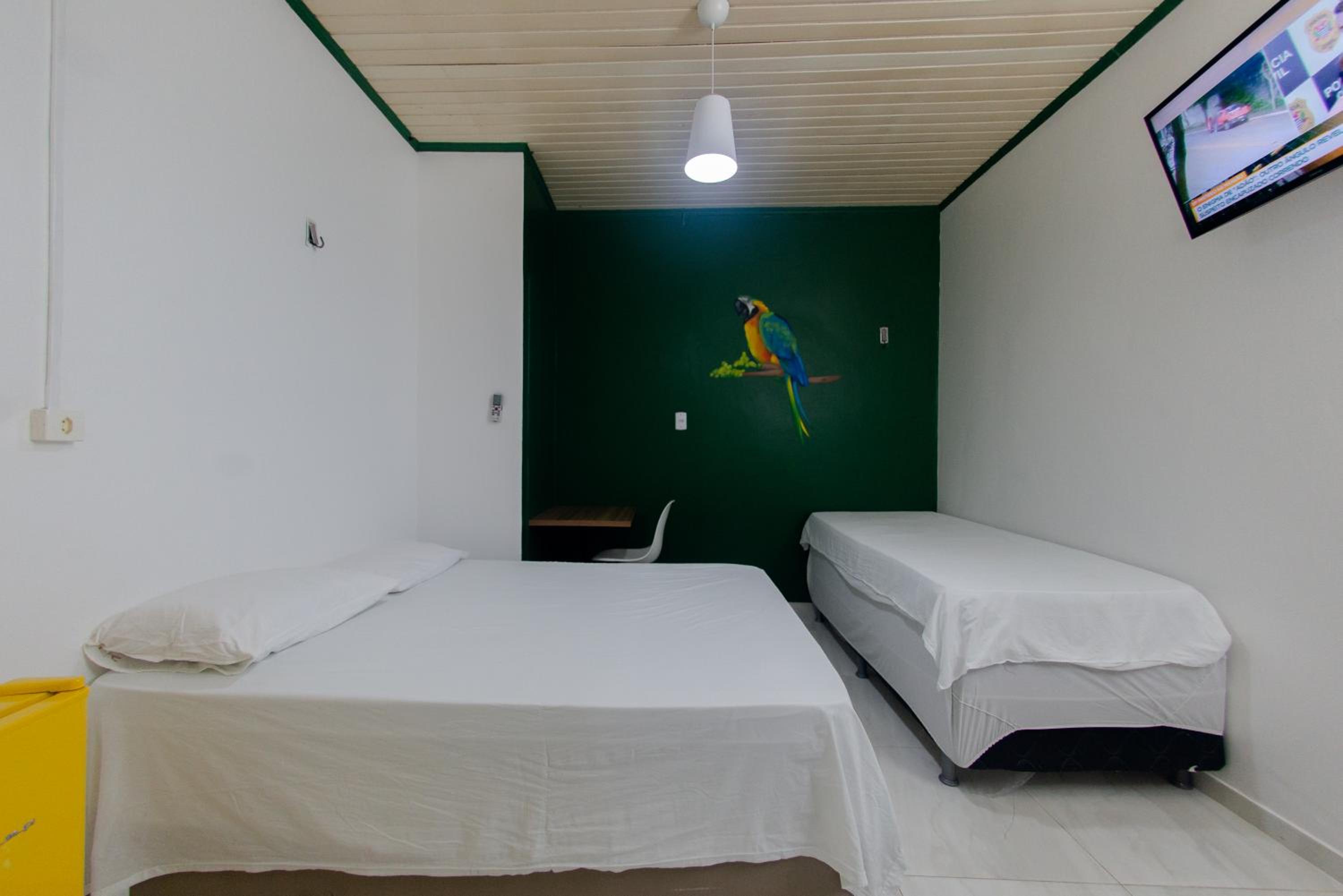 Hotel Caçari