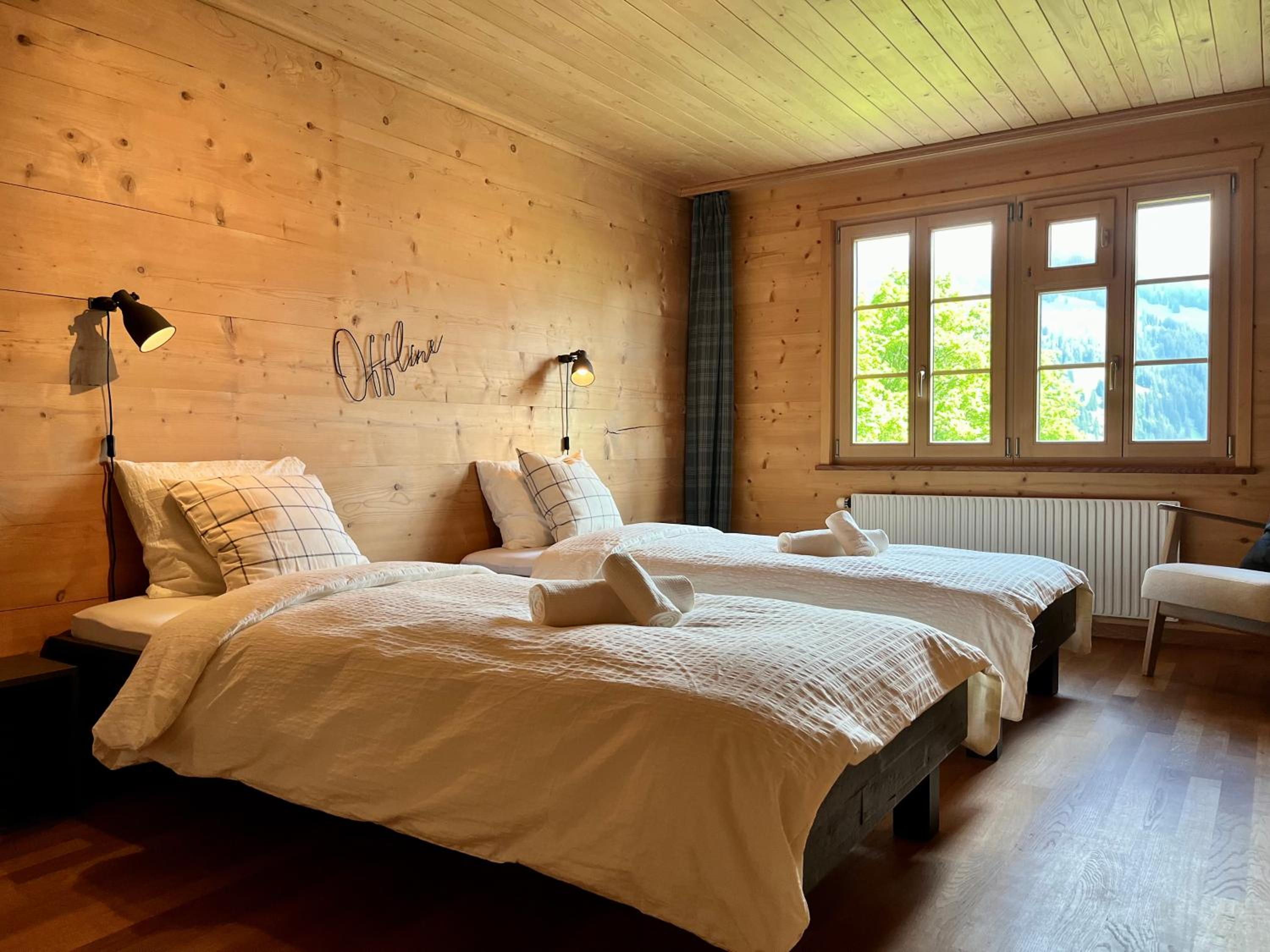 zentrale, gemütliche Wohnung im Schweizer Stil I Bergblick