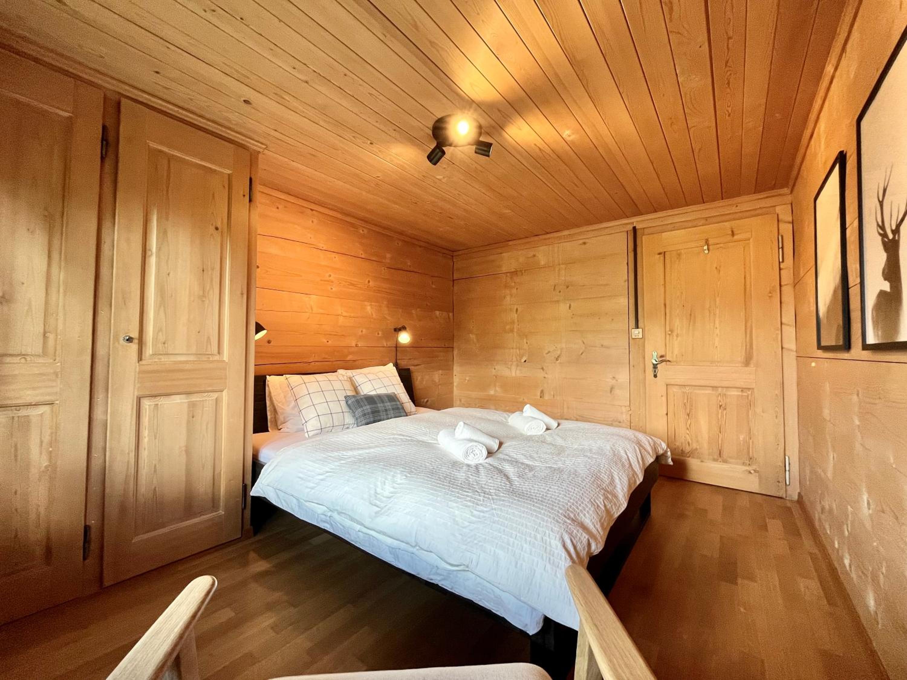 zentrale, gemütliche Wohnung im Schweizer Stil I Bergblick