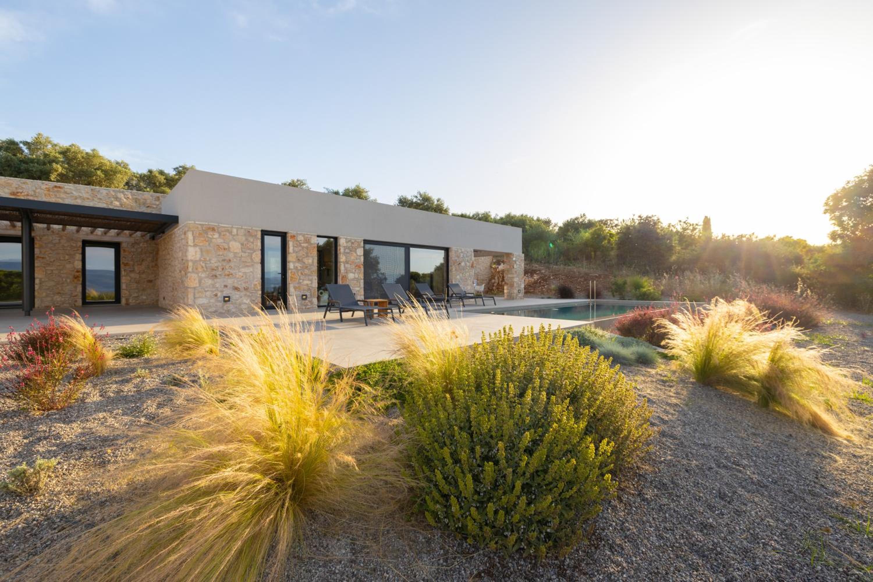 Theros Estate