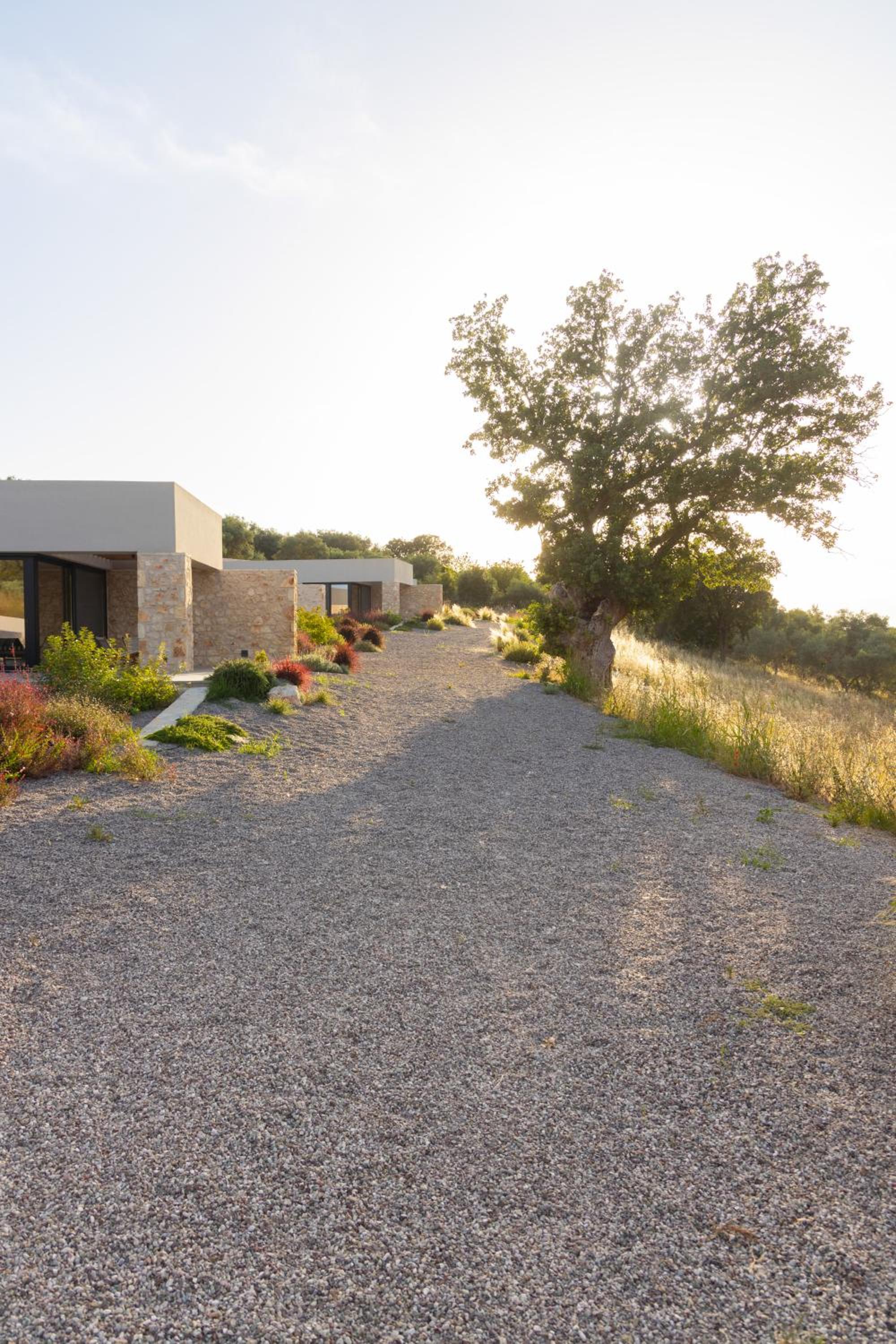 Theros Estate